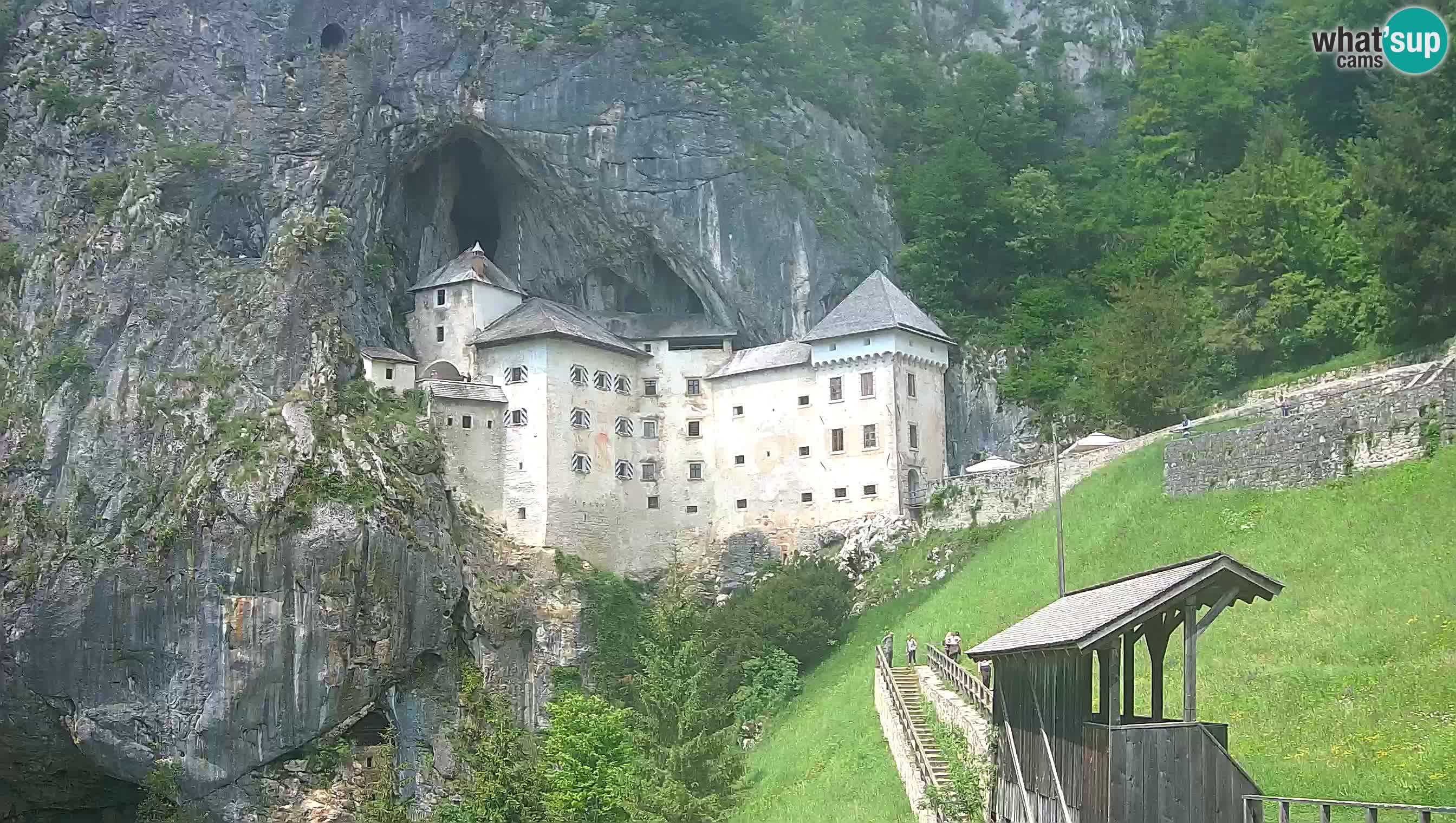 Live Webcam Castello di Predjama – Postumia – Slovenia