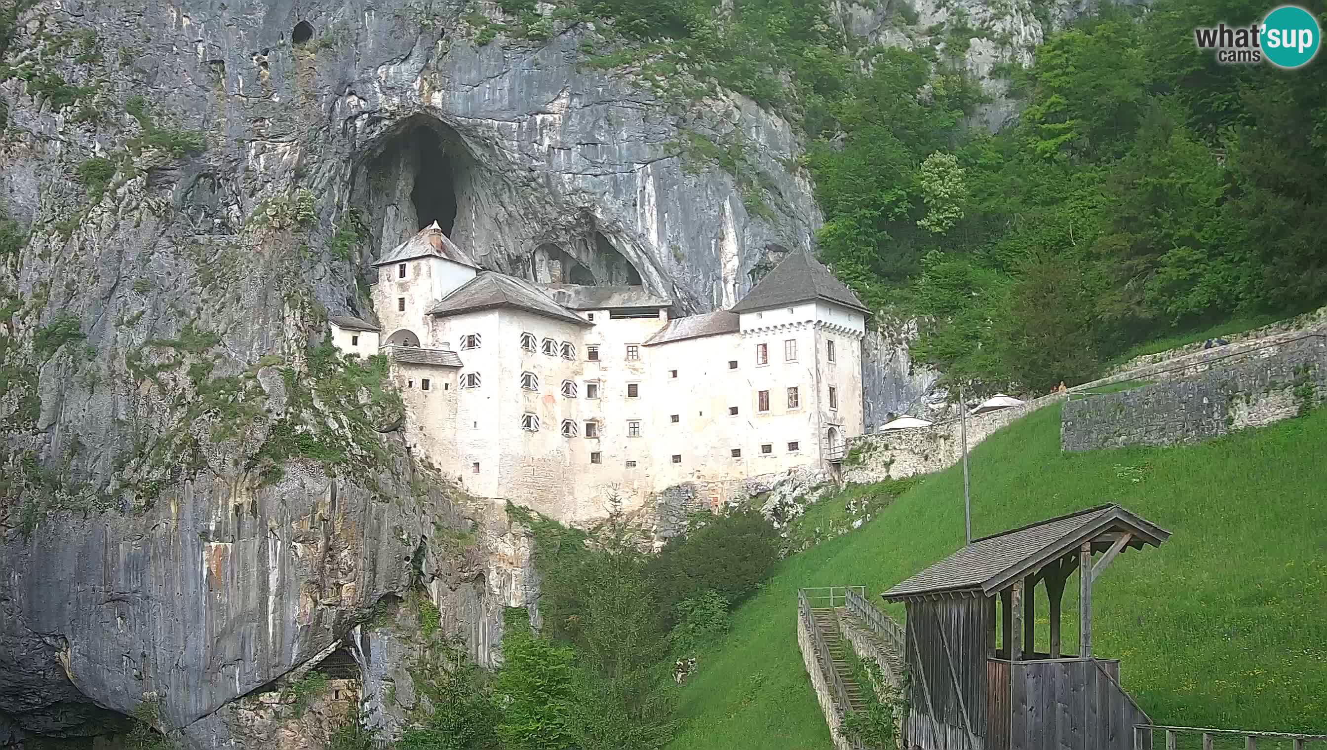 Live Webcam Predjamski grad – Predjama Castle – Postojna – Slovenia