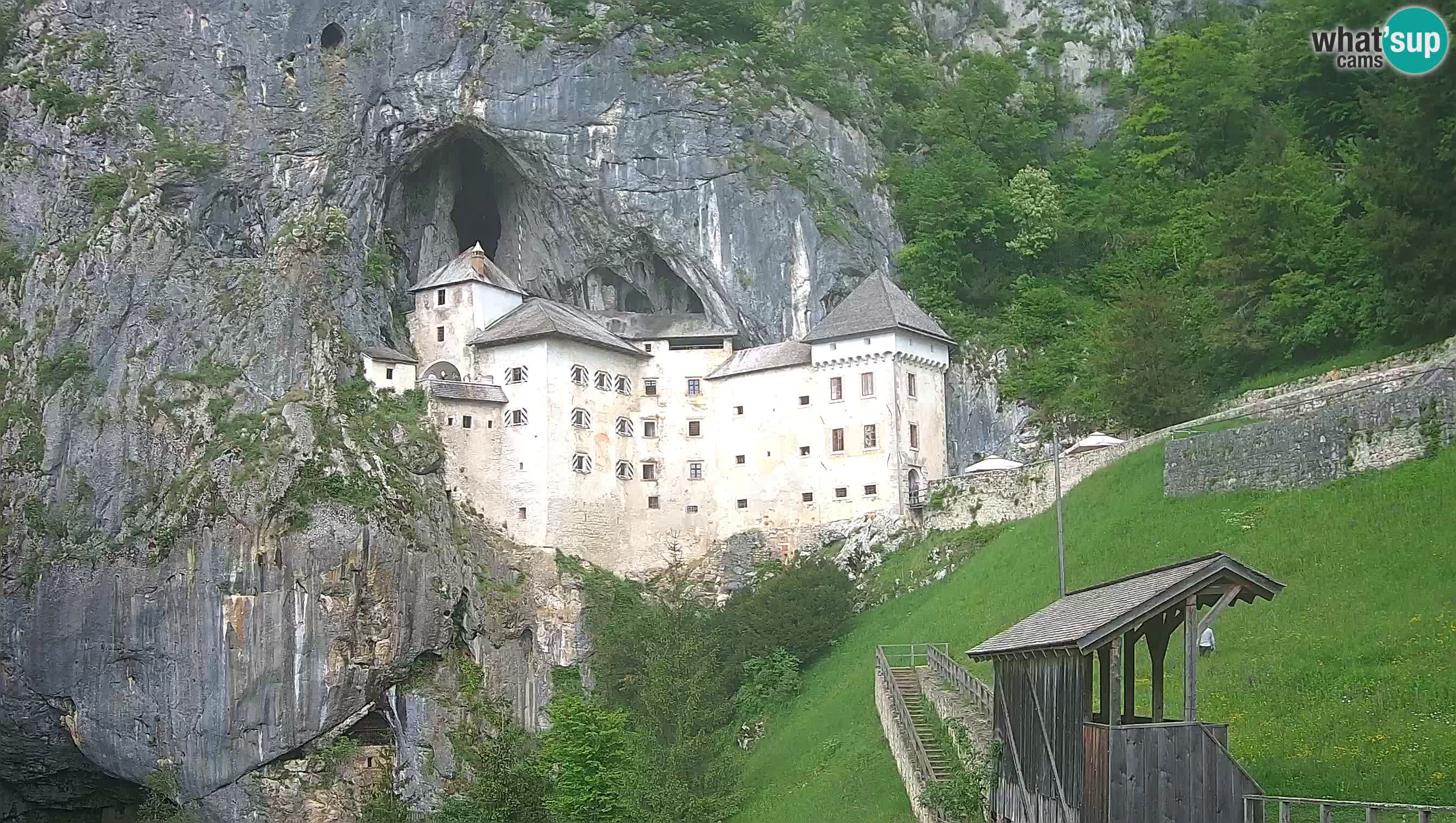 Live Webcam Castello di Predjama – Postumia – Slovenia