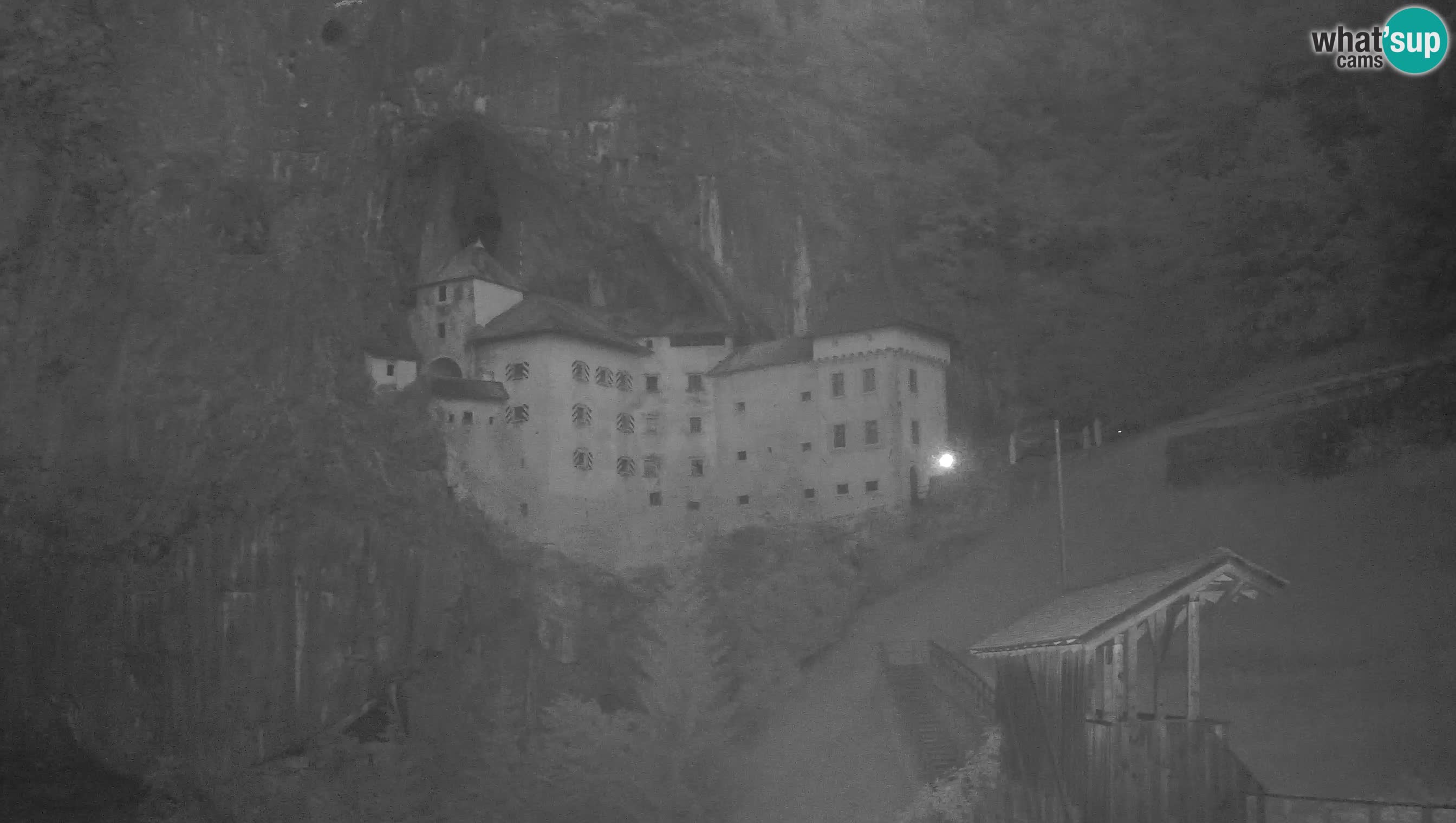 Live Webcam Predjamski grad – Predjama Castle – Postojna – Slovenia