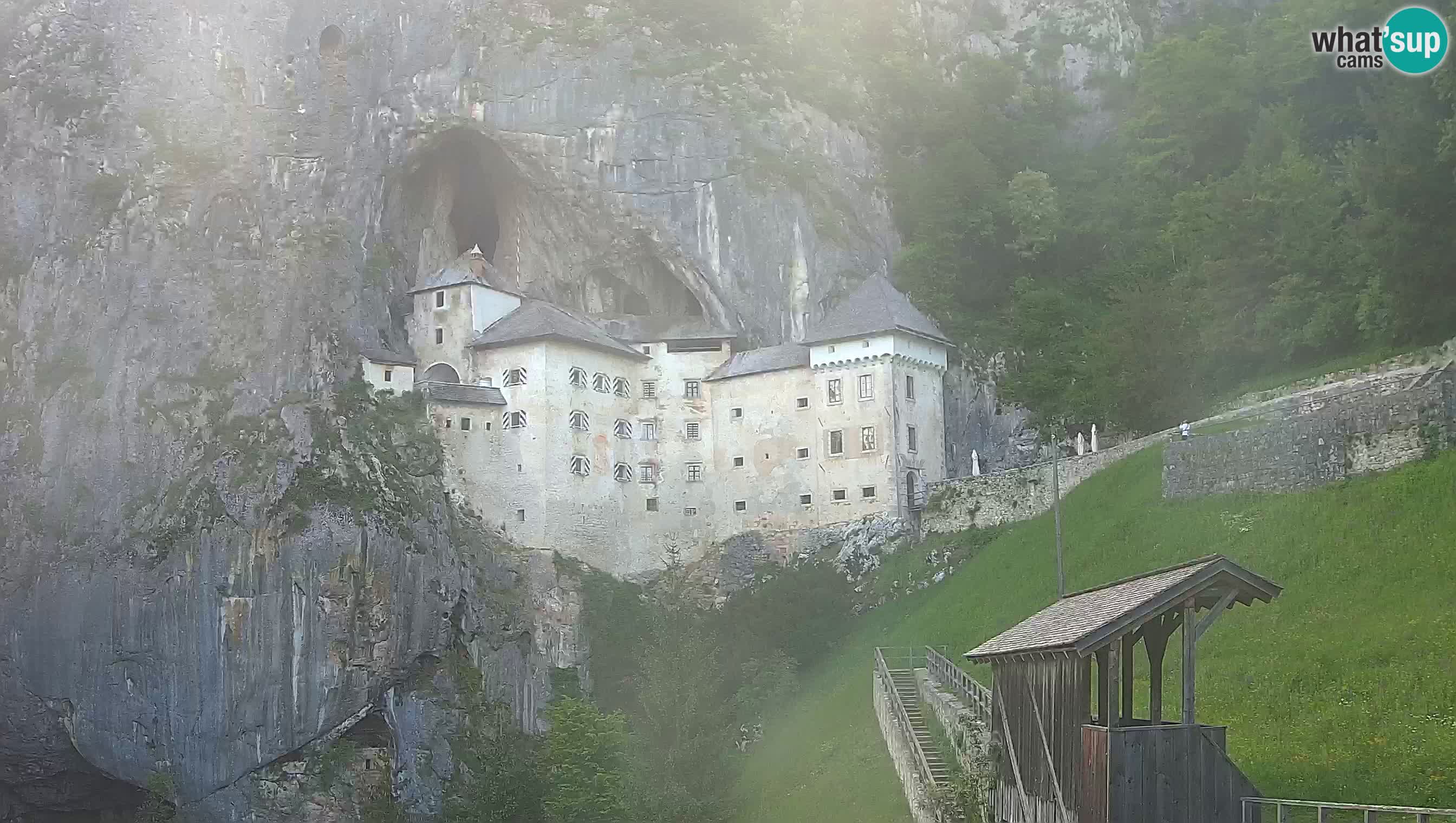 Live Webcam Castello di Predjama – Postumia – Slovenia