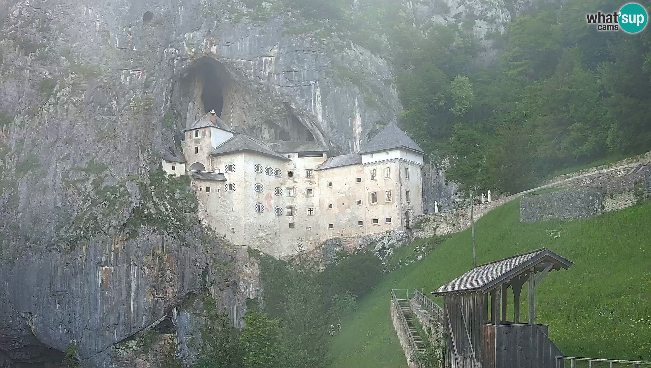 Camera en vivo Castillo de Predjama – Postojna – Eslovenia