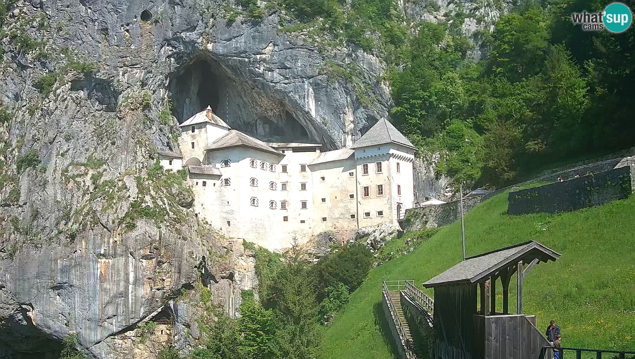 Web kamera Predjamski dvorac – Postojna – Slovenija