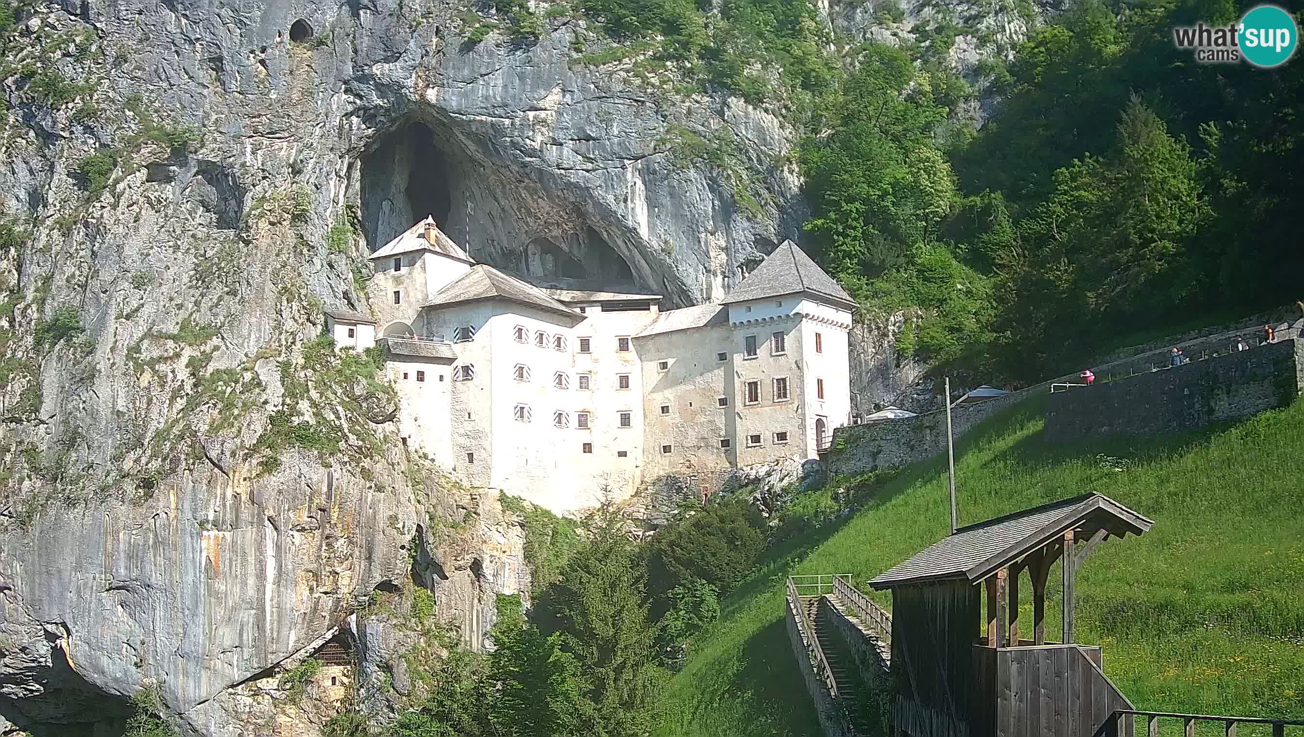 Live Webcam Castello di Predjama – Postumia – Slovenia