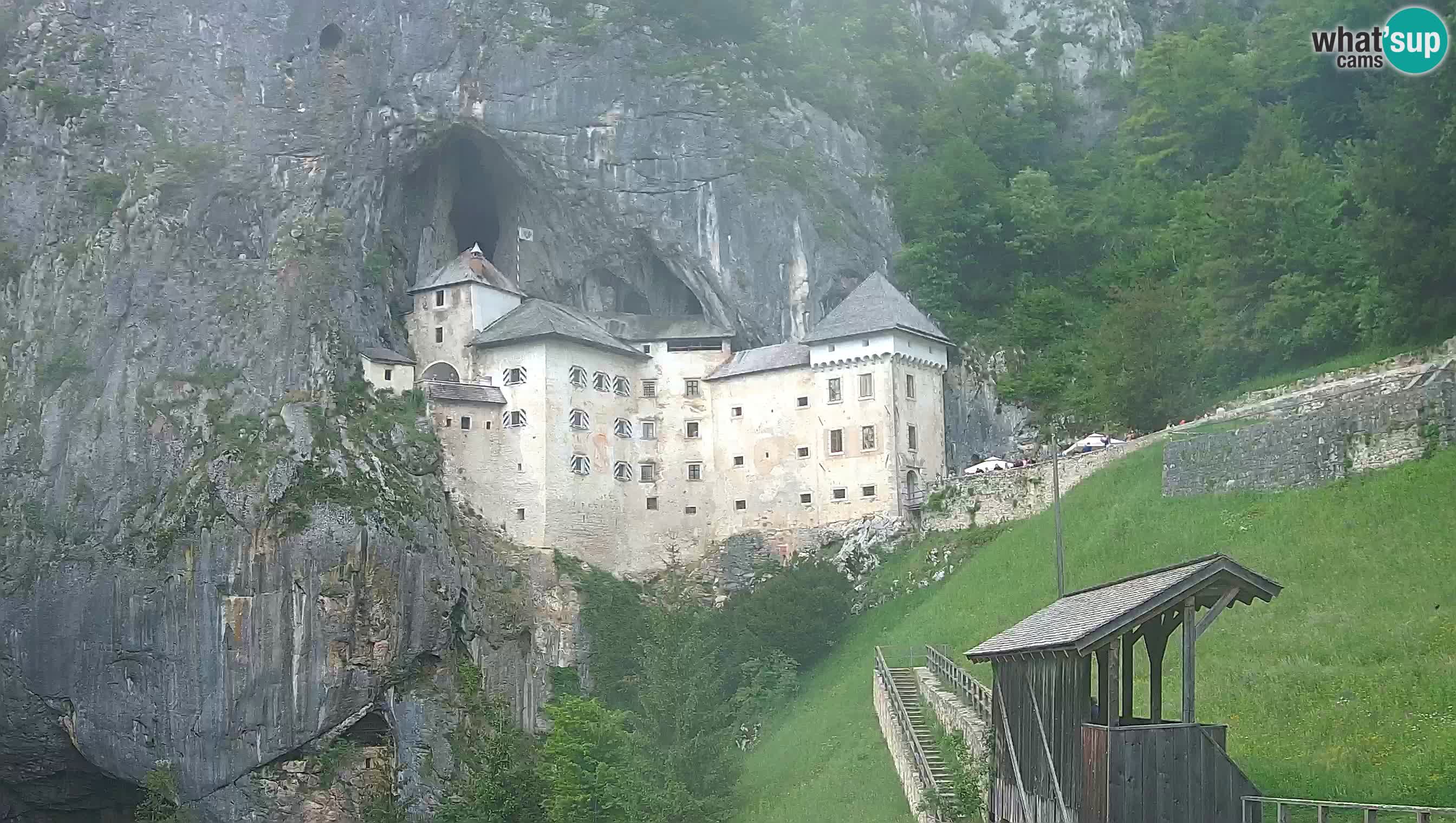 Live Webcam Castello di Predjama – Postumia – Slovenia