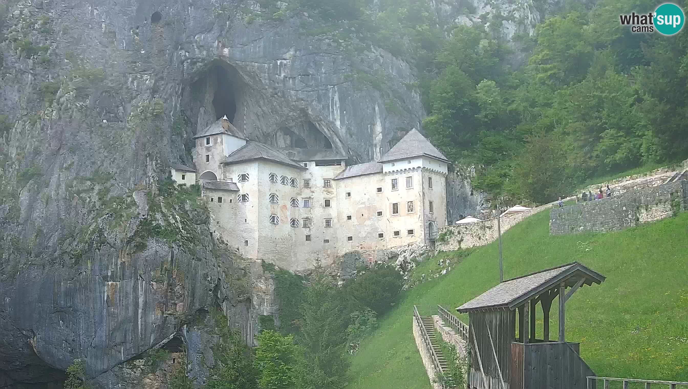 Live Webcam Predjamski grad – Predjama Castle – Postojna – Slovenia