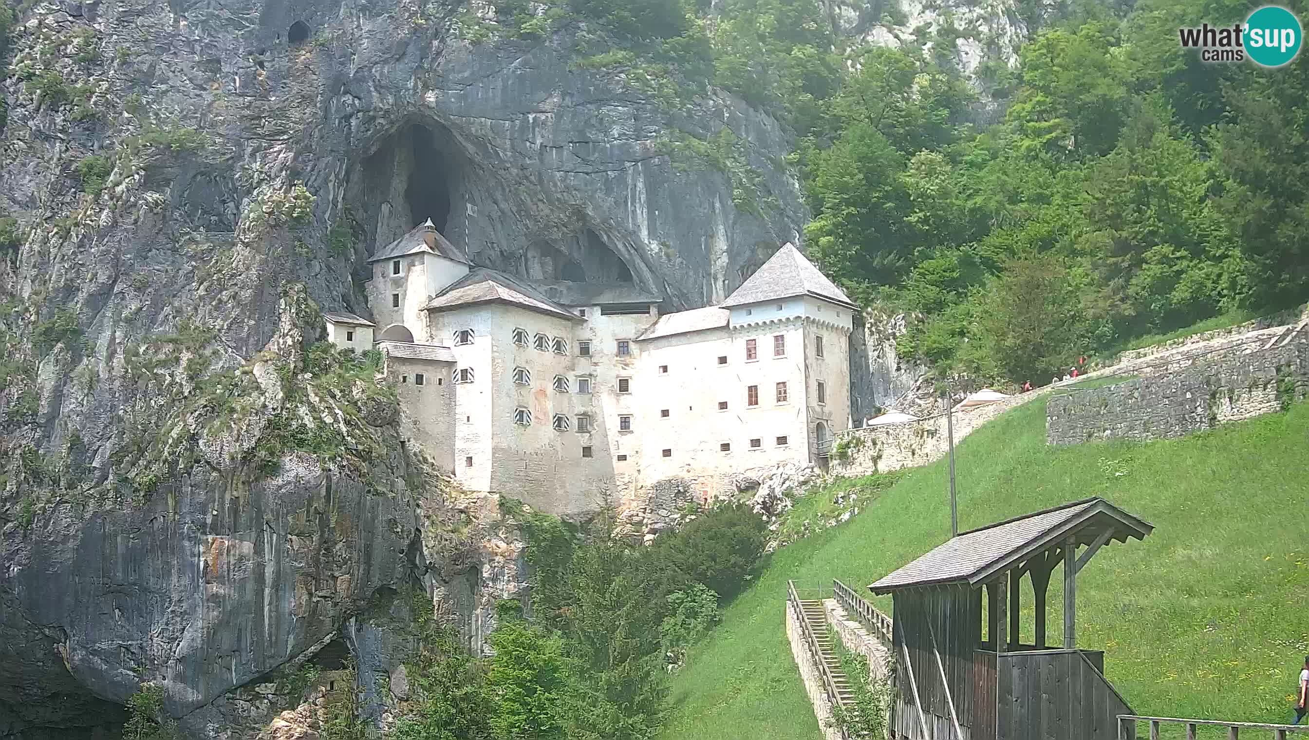 Live Webcam Predjamski grad – Predjama Castle – Postojna – Slovenia
