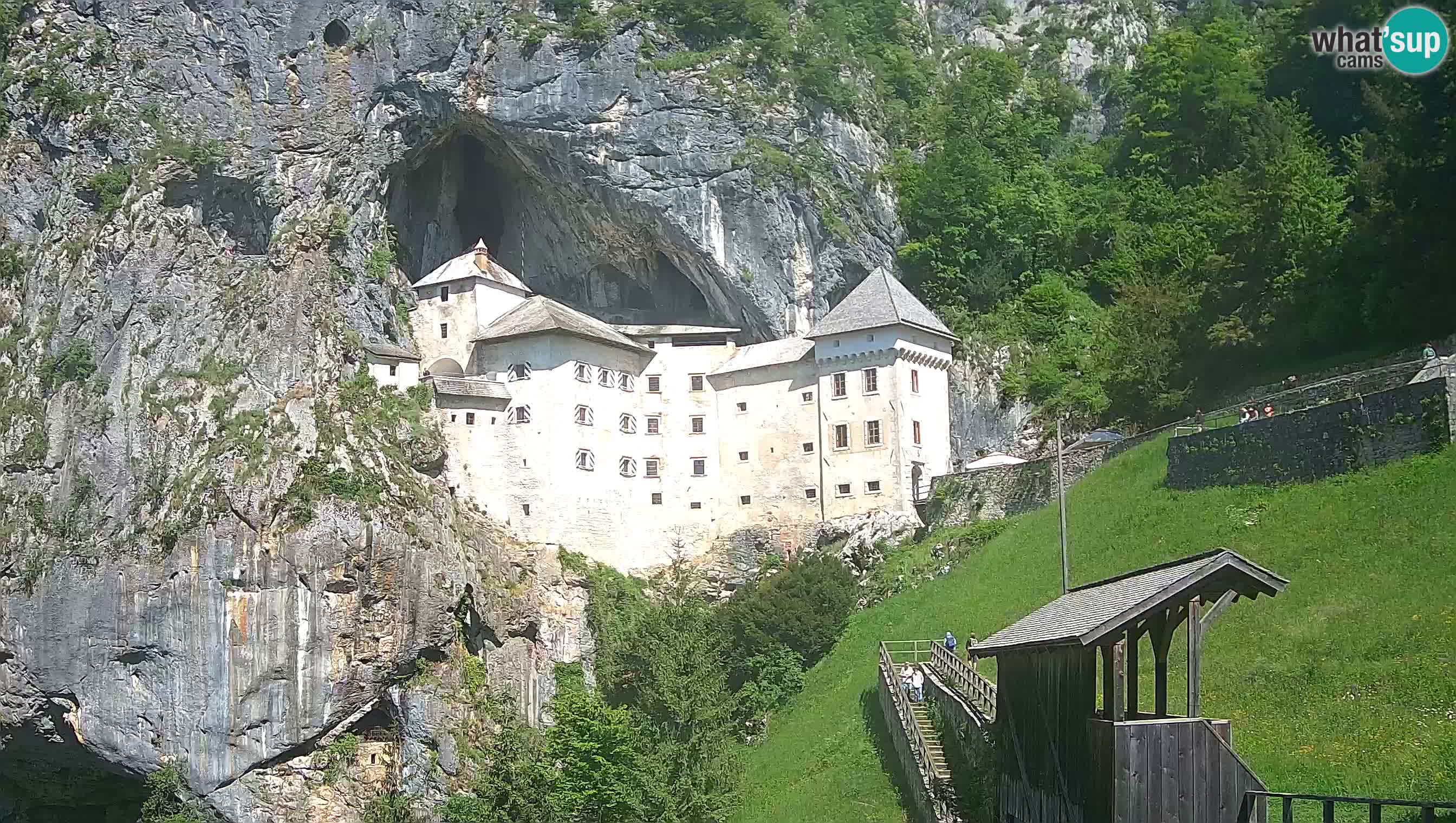 Live Webcam Castello di Predjama – Postumia – Slovenia