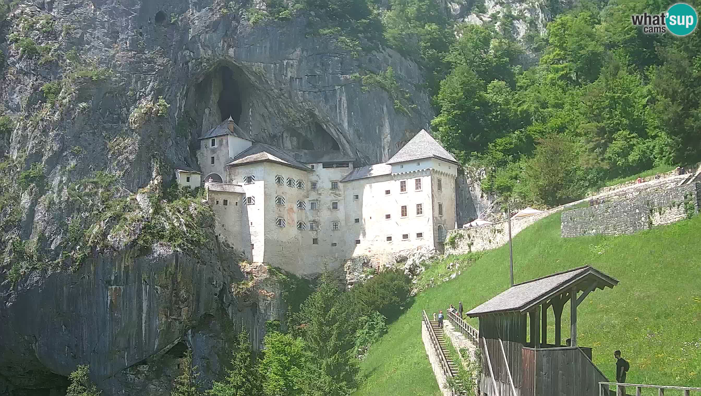 Web kamera Predjamski dvorac – Postojna – Slovenija