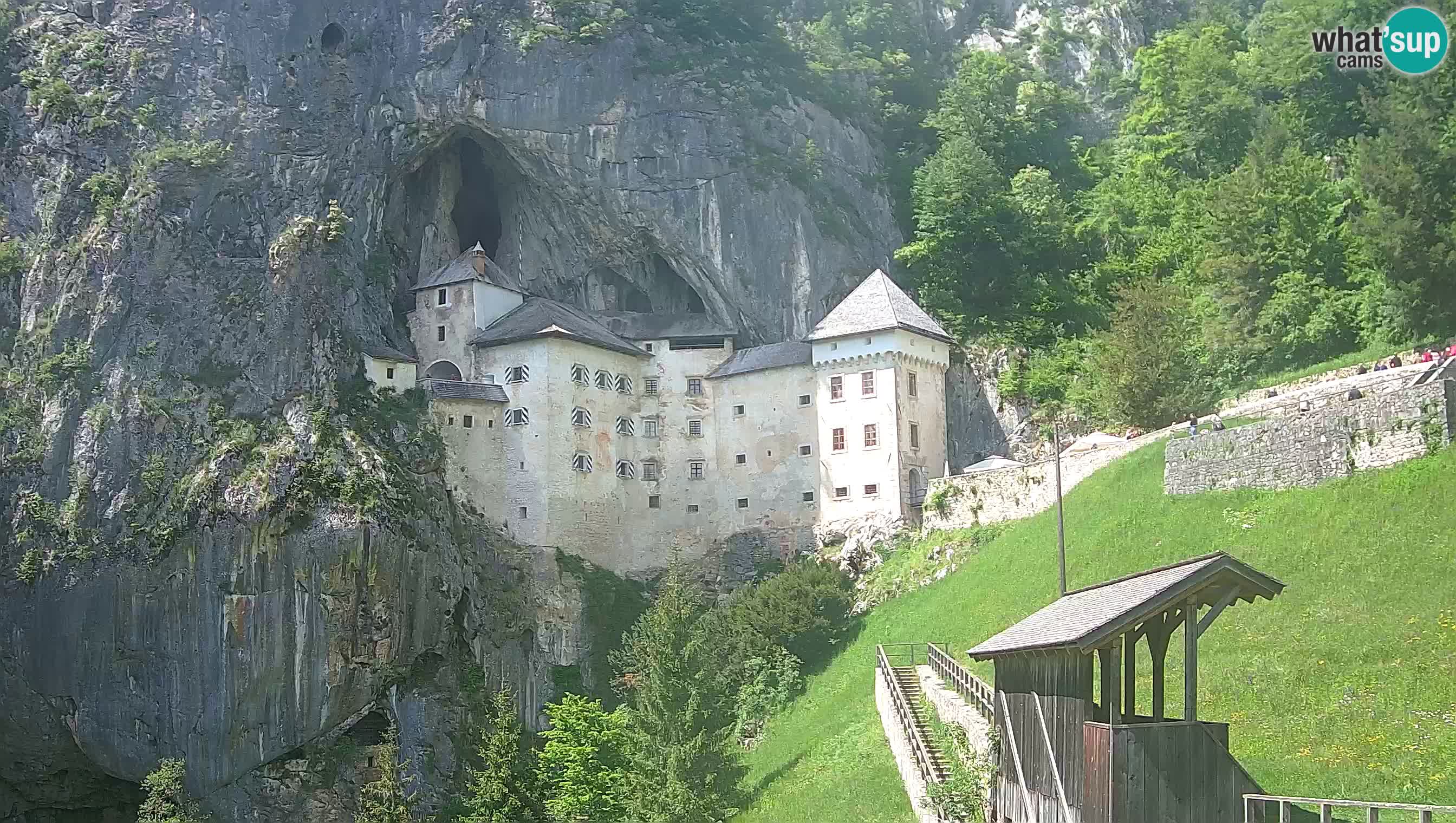 Camera en vivo Castillo de Predjama – Postojna – Eslovenia