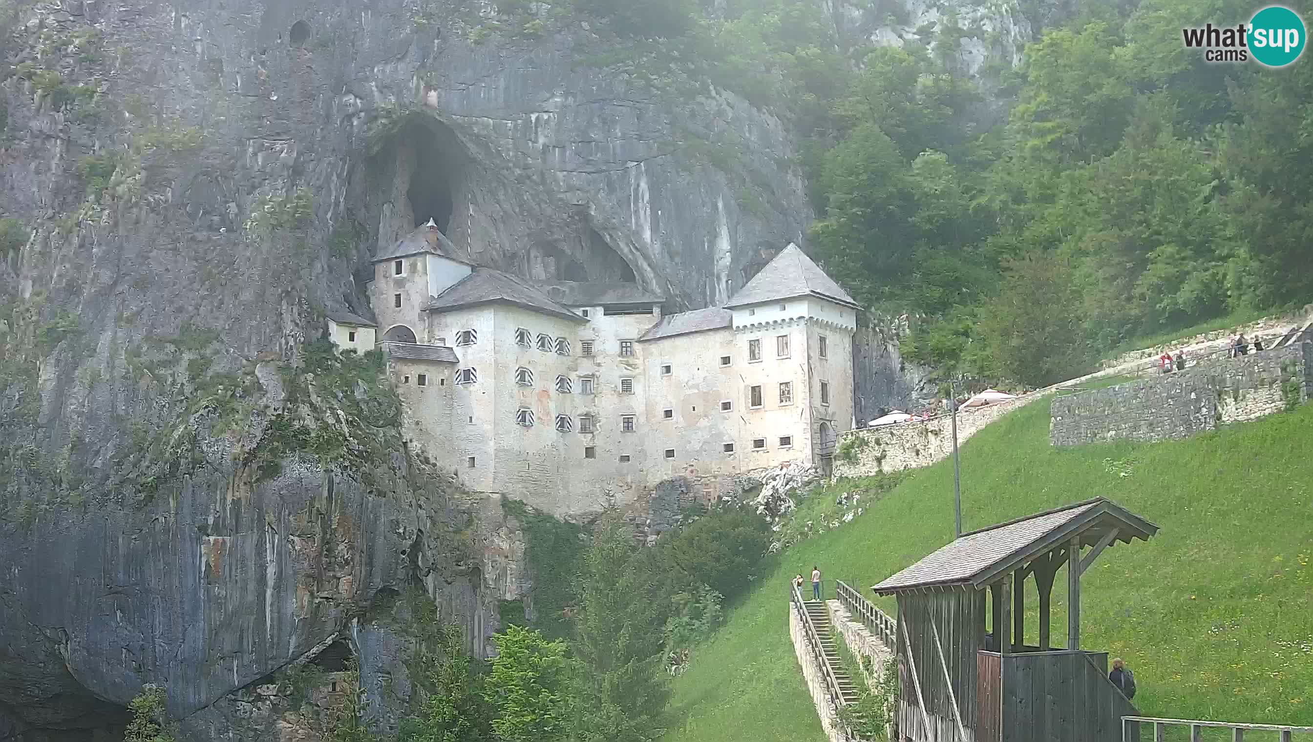 Live Webcam Predjamski grad – Predjama Castle – Postojna – Slovenia