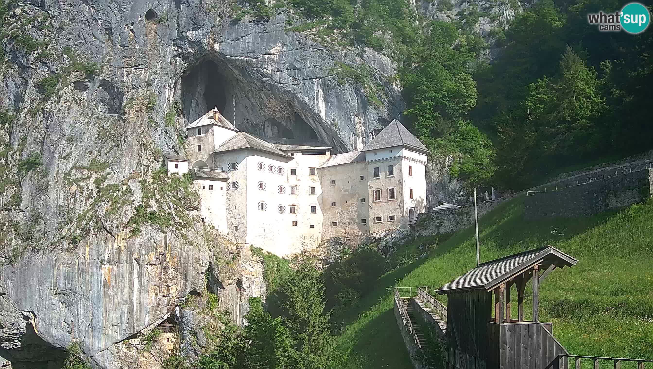 Live Webcam Castello di Predjama – Postumia – Slovenia