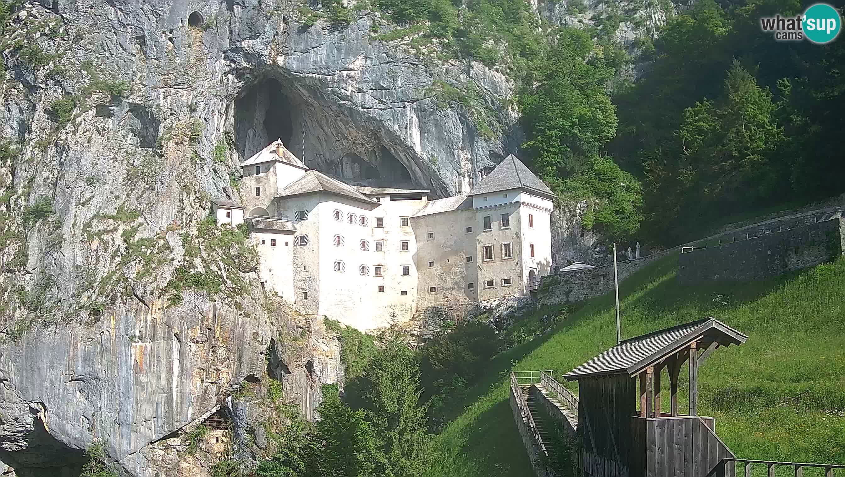 Live Webcam Castello di Predjama – Postumia – Slovenia