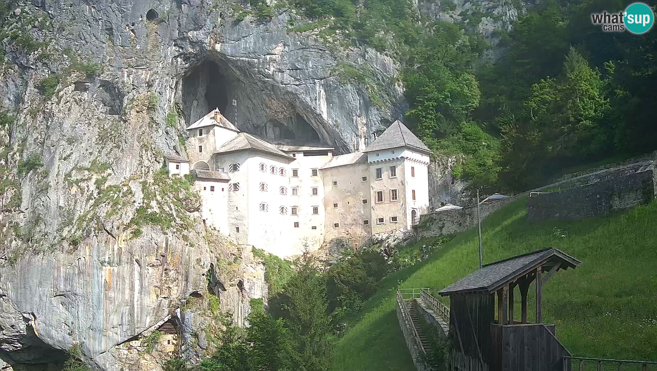 Live Webcam Predjamski grad – Predjama Castle – Postojna – Slovenia