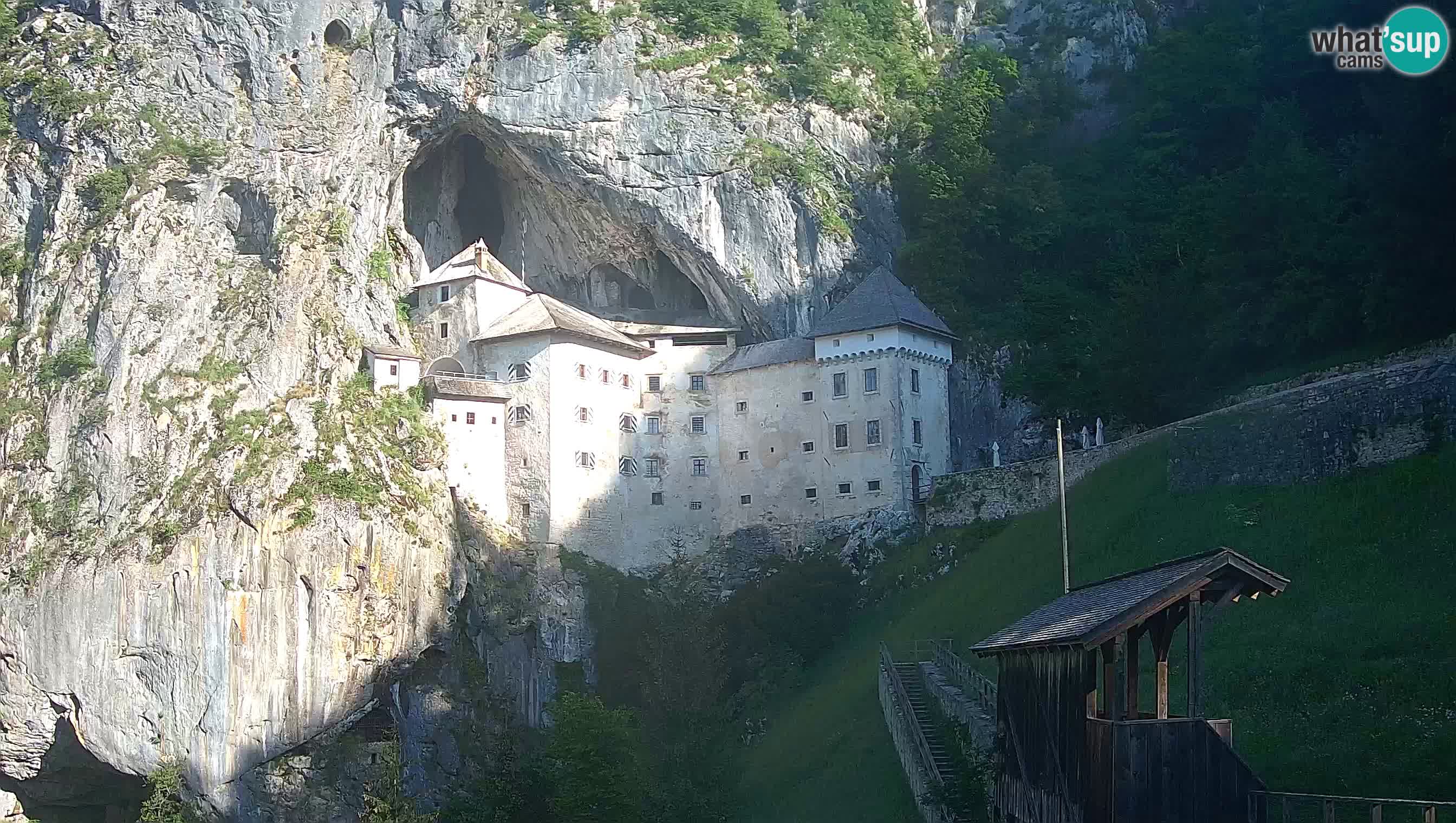 Live Webcam Castello di Predjama – Postumia – Slovenia