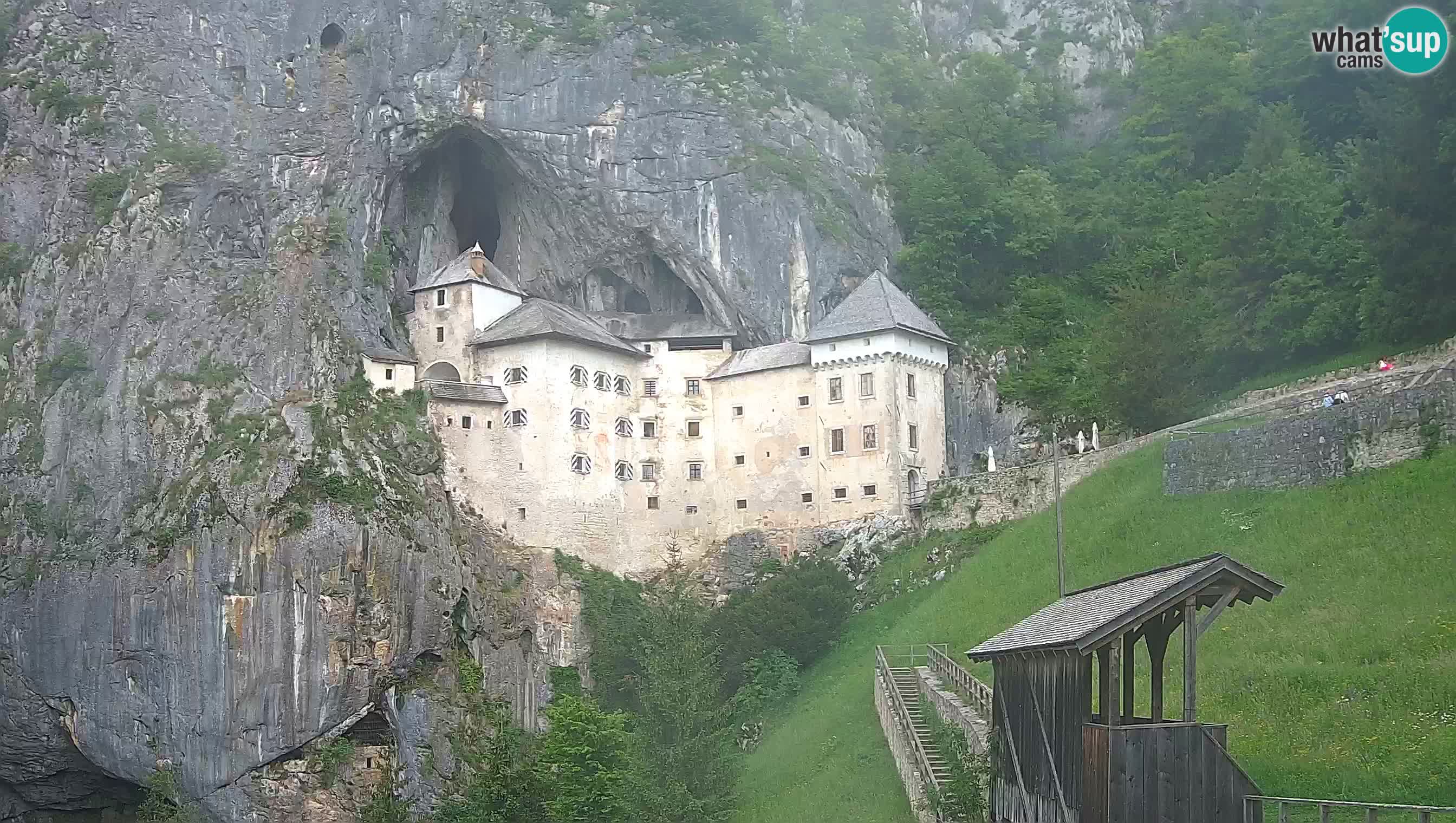 Live Webcam Castello di Predjama – Postumia – Slovenia