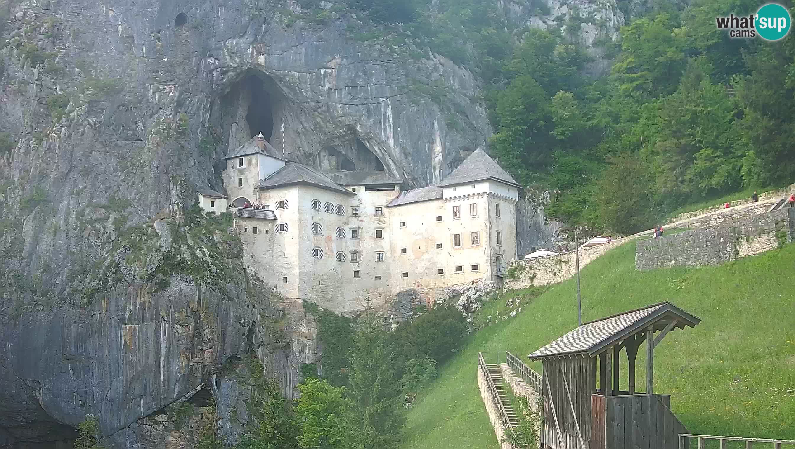Live Webcam Predjamski grad – Predjama Castle – Postojna – Slovenia