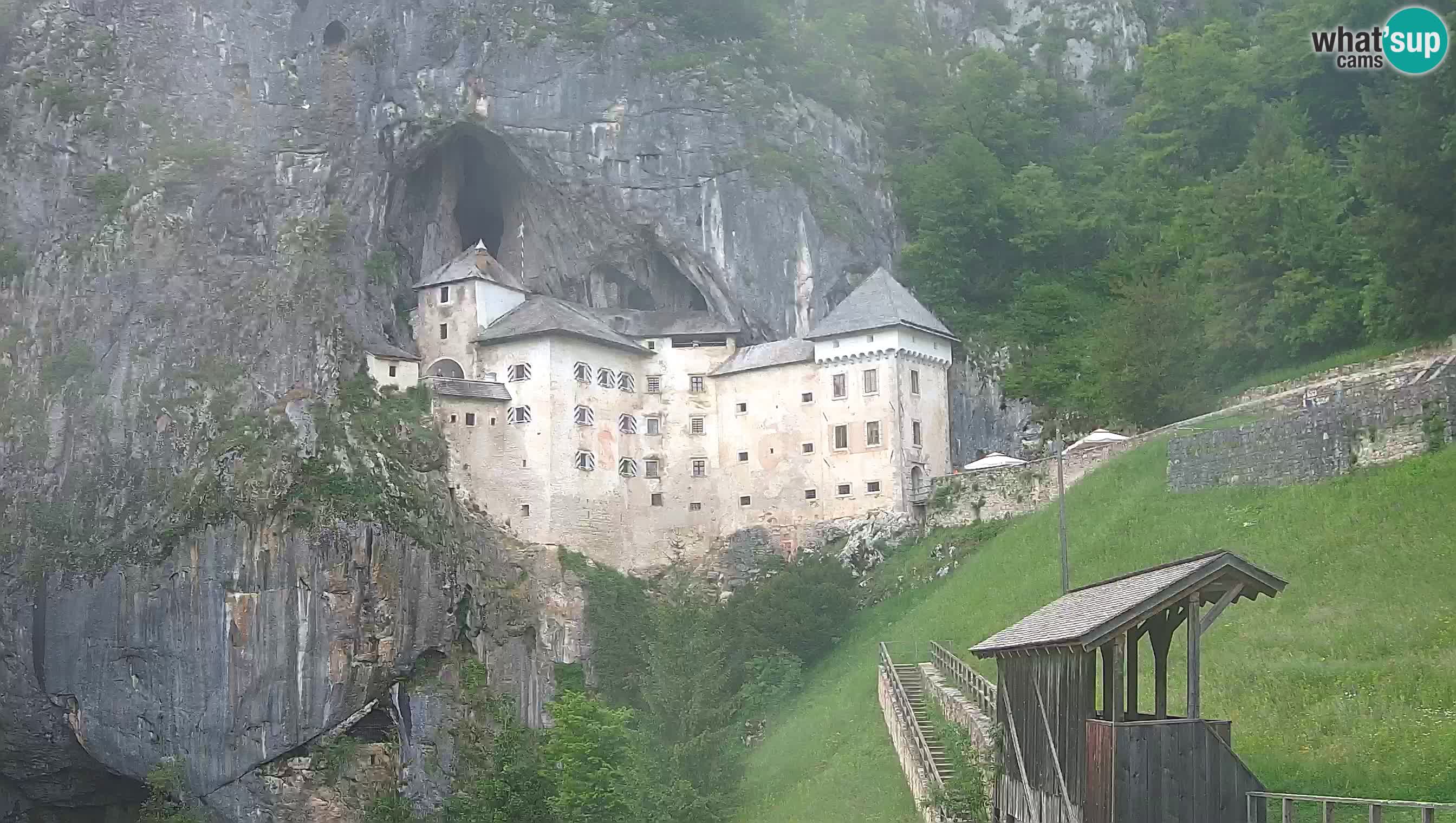 Live Webcam Predjamski grad – Predjama Castle – Postojna – Slovenia