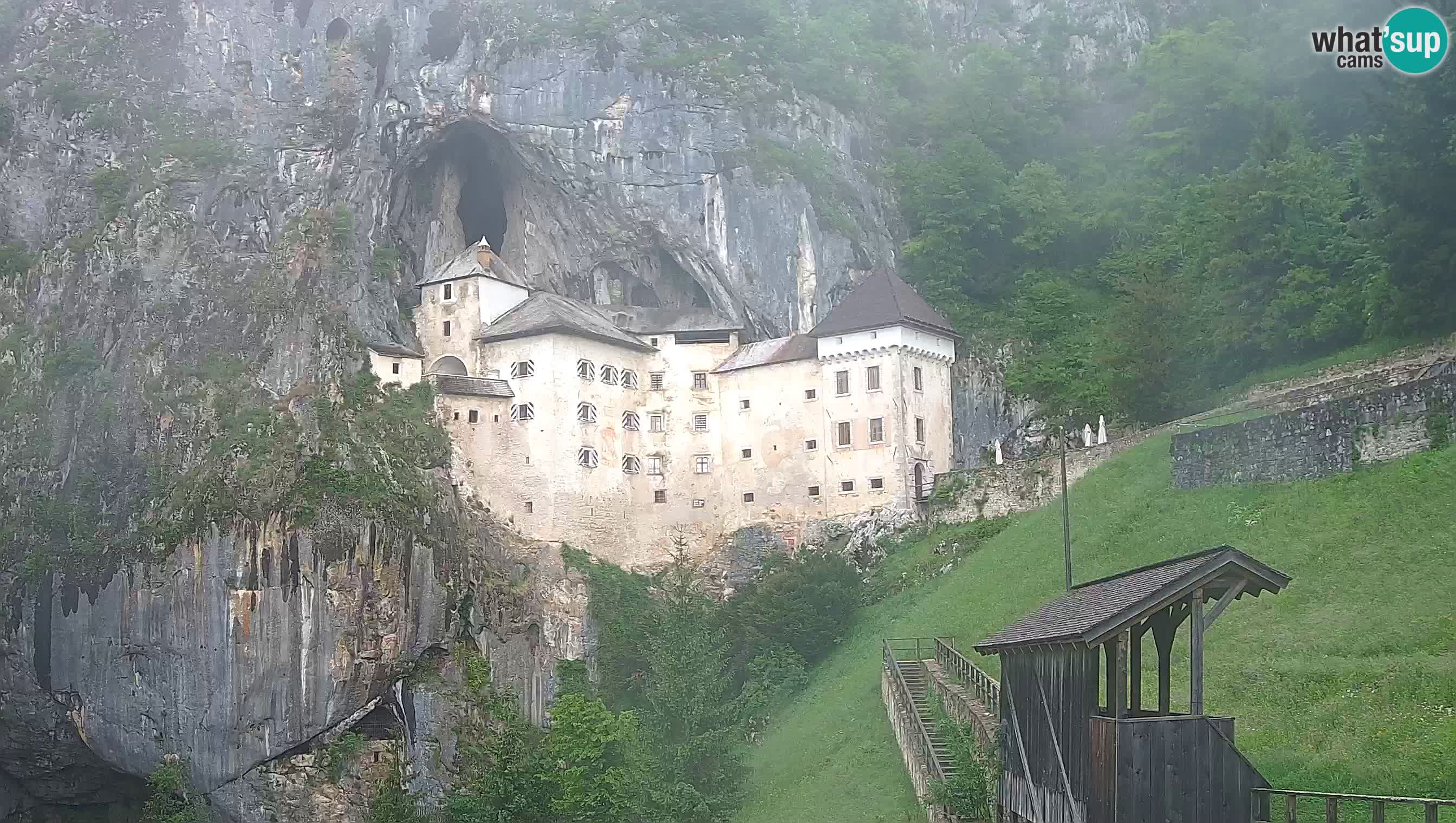 Camera en vivo Castillo de Predjama – Postojna – Eslovenia