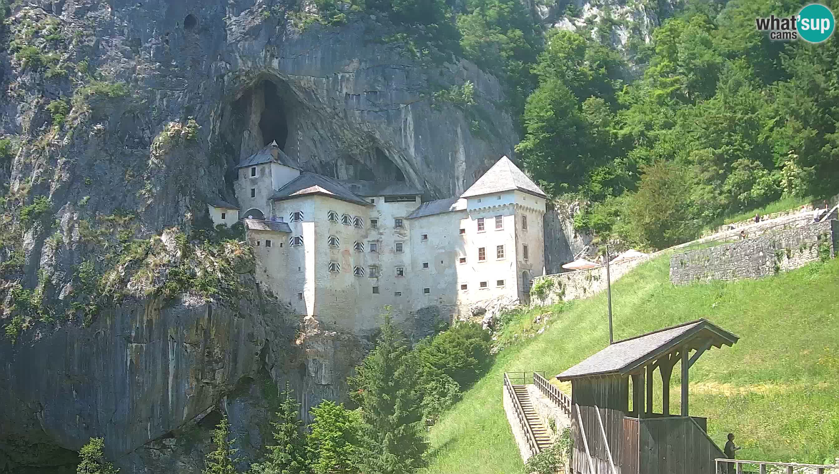 Live Webcam Predjamski grad – Predjama Castle – Postojna – Slovenia