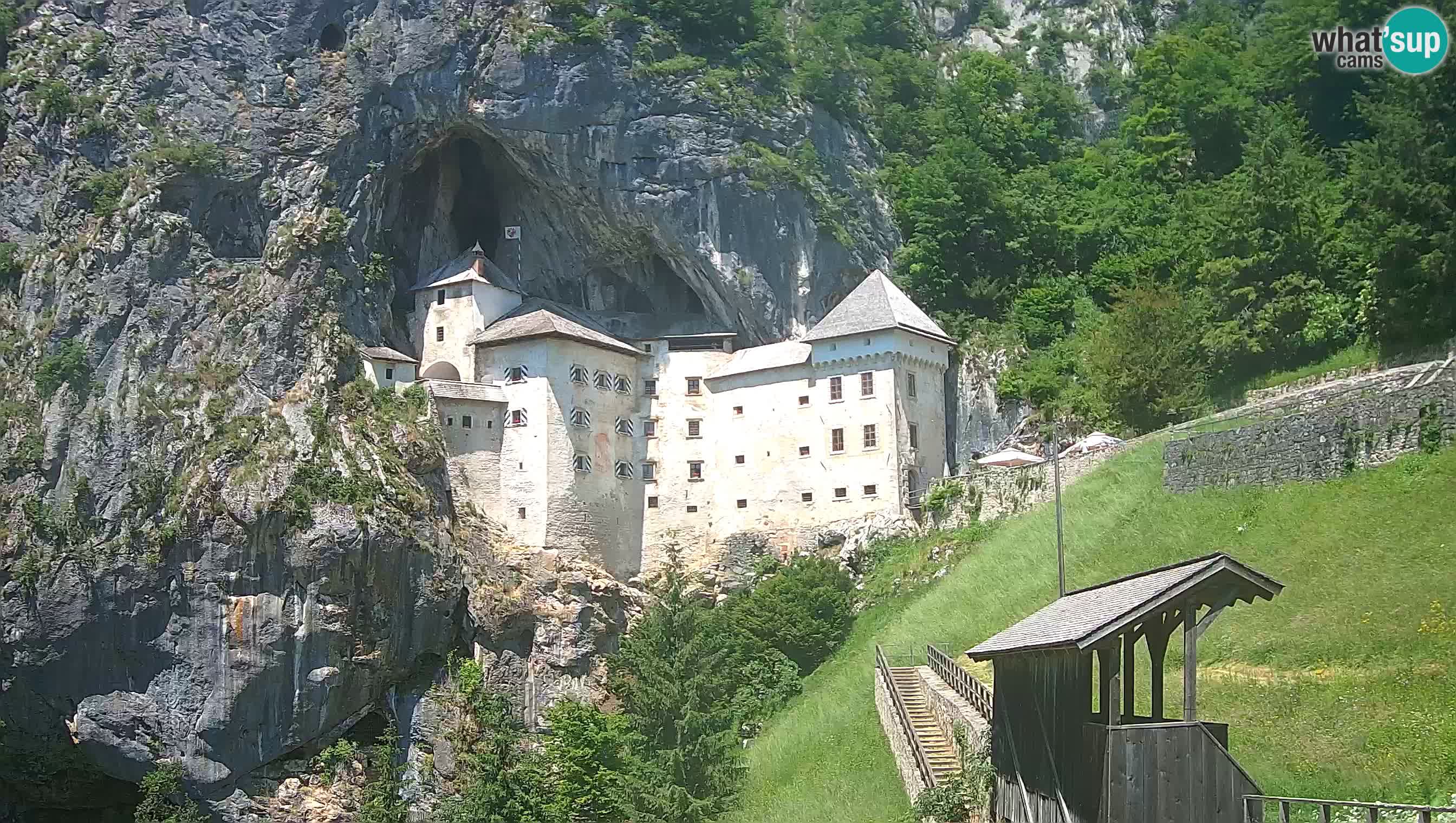 Camera en vivo Castillo de Predjama – Postojna – Eslovenia