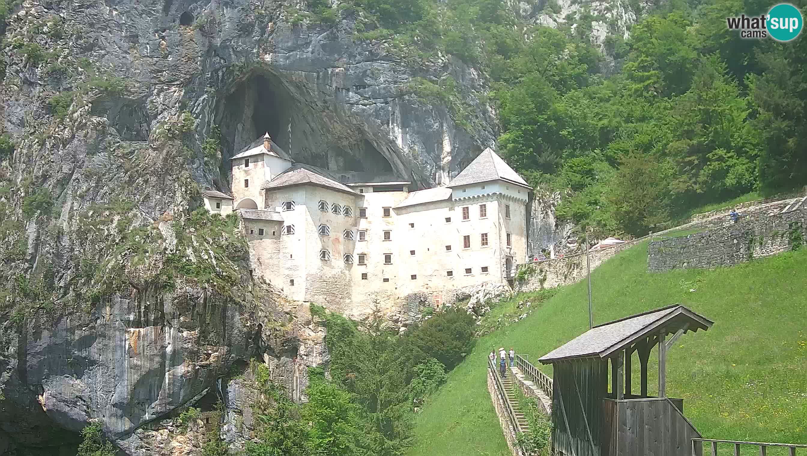 Live Webcam Castello di Predjama – Postumia – Slovenia