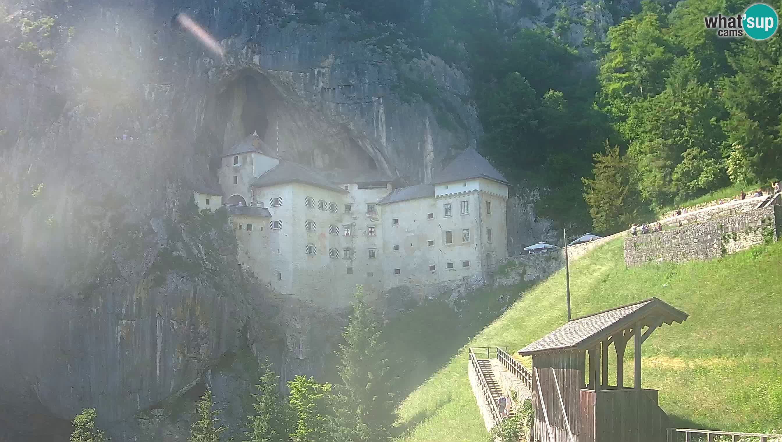 Live Webcam Predjamski grad – Predjama Castle – Postojna – Slovenia