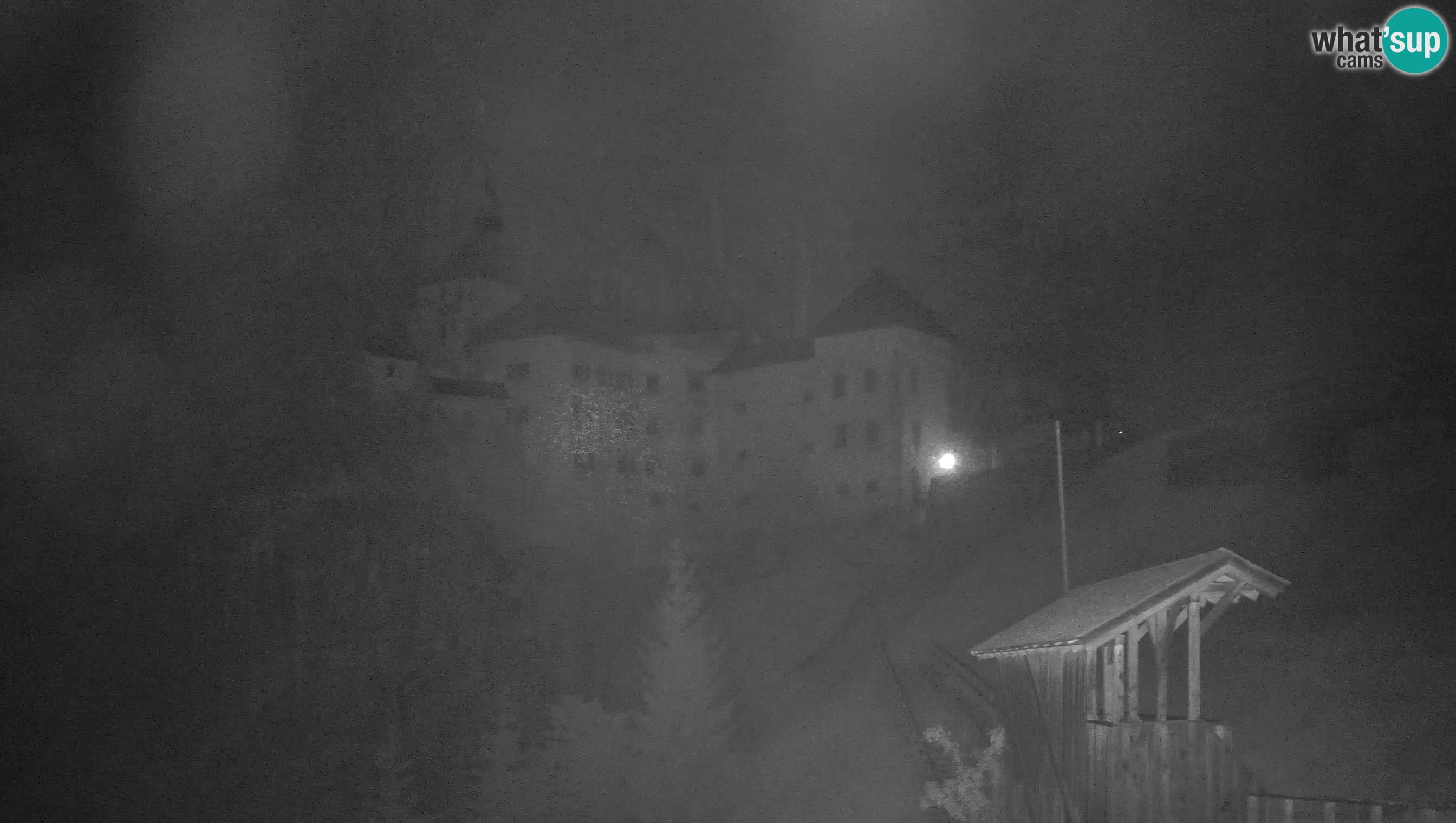 Live Webcam Grad Predjama – Château de Predjama – Postojna – Slovénie
