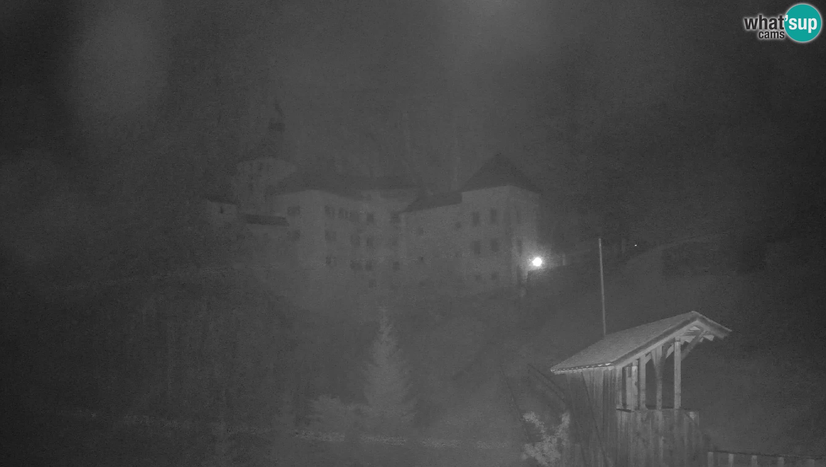 Live Webcam Grad Predjama – Château de Predjama – Postojna – Slovénie