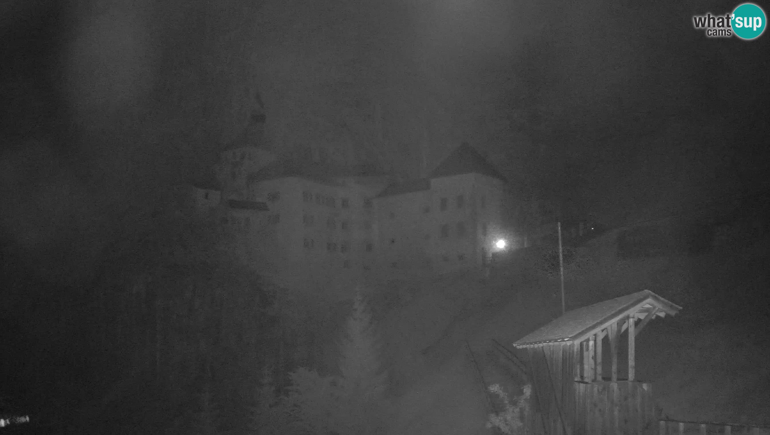 Live Webcam Grad Predjama – Château de Predjama – Postojna – Slovénie