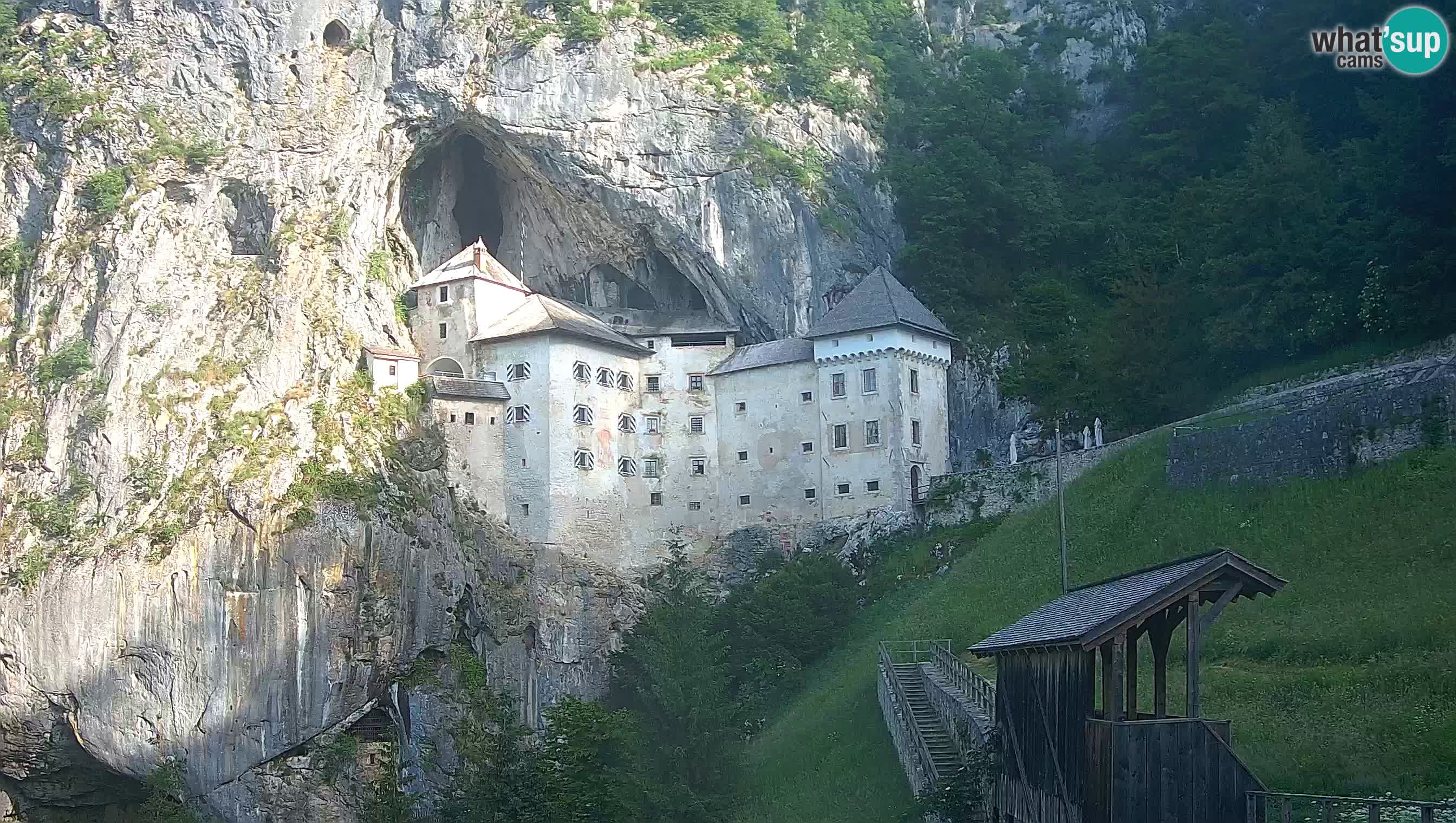 Live Webcam Castello di Predjama – Postumia – Slovenia