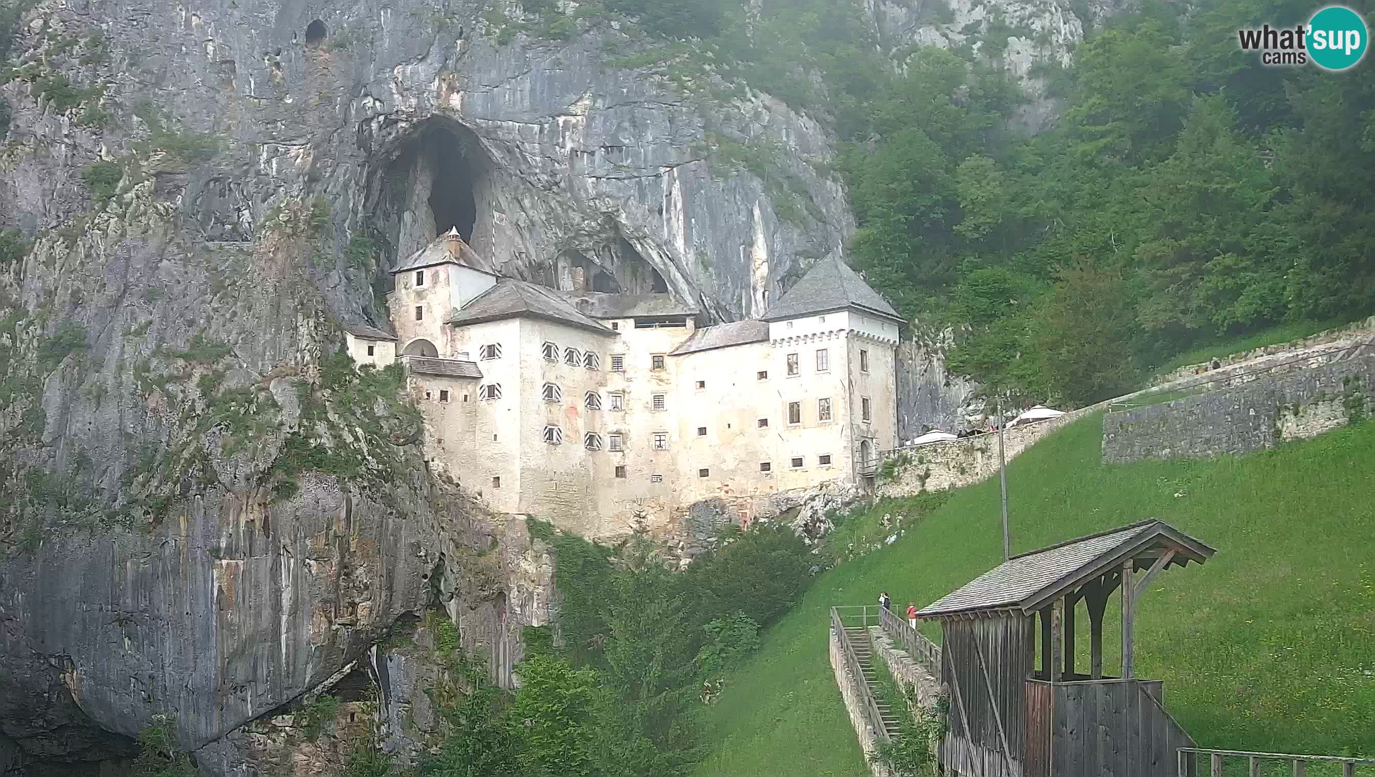 Camera en vivo Castillo de Predjama – Postojna – Eslovenia