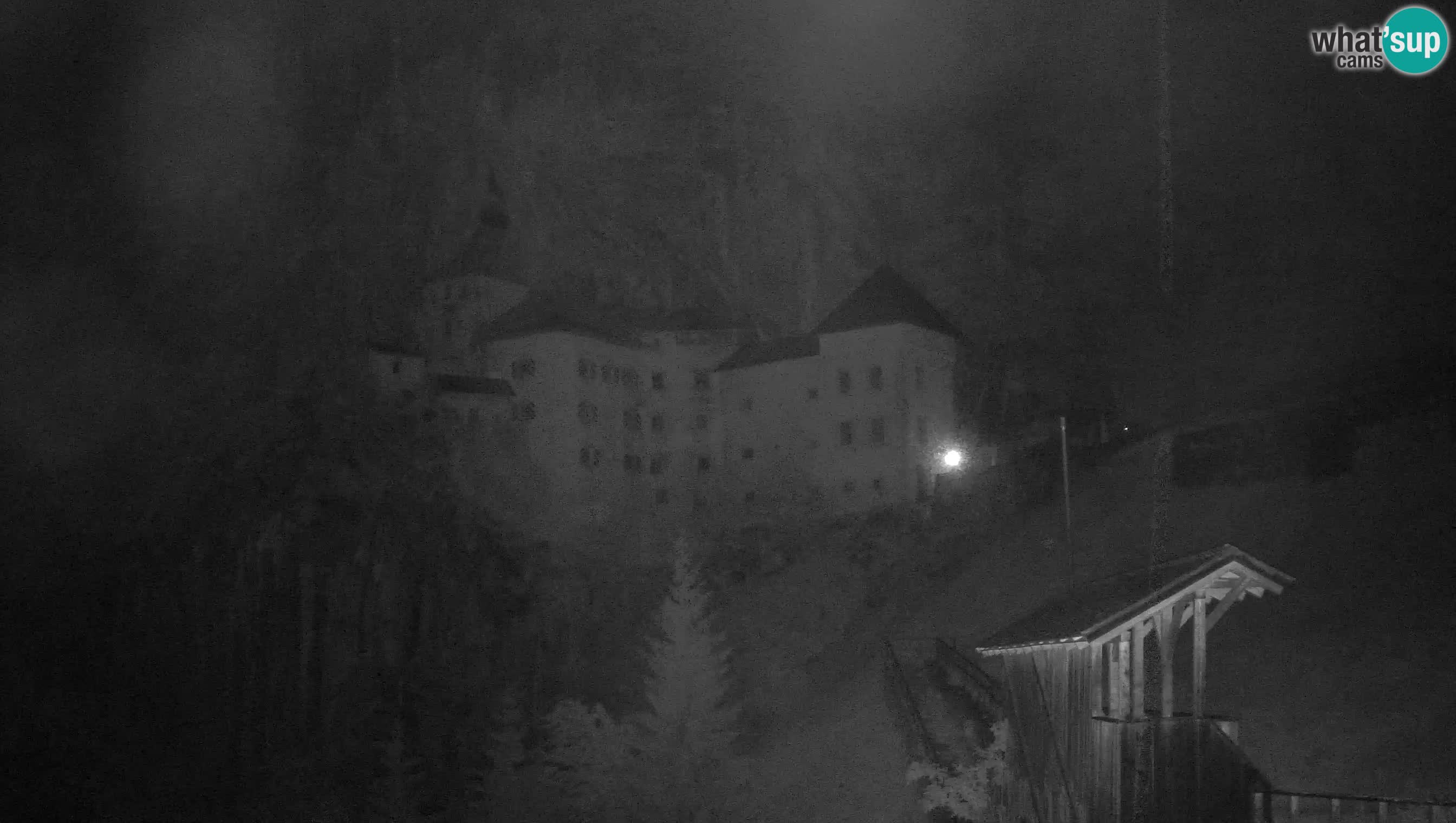 Live Webcam Höhlenburg Predjama – Postojna – Slowenien