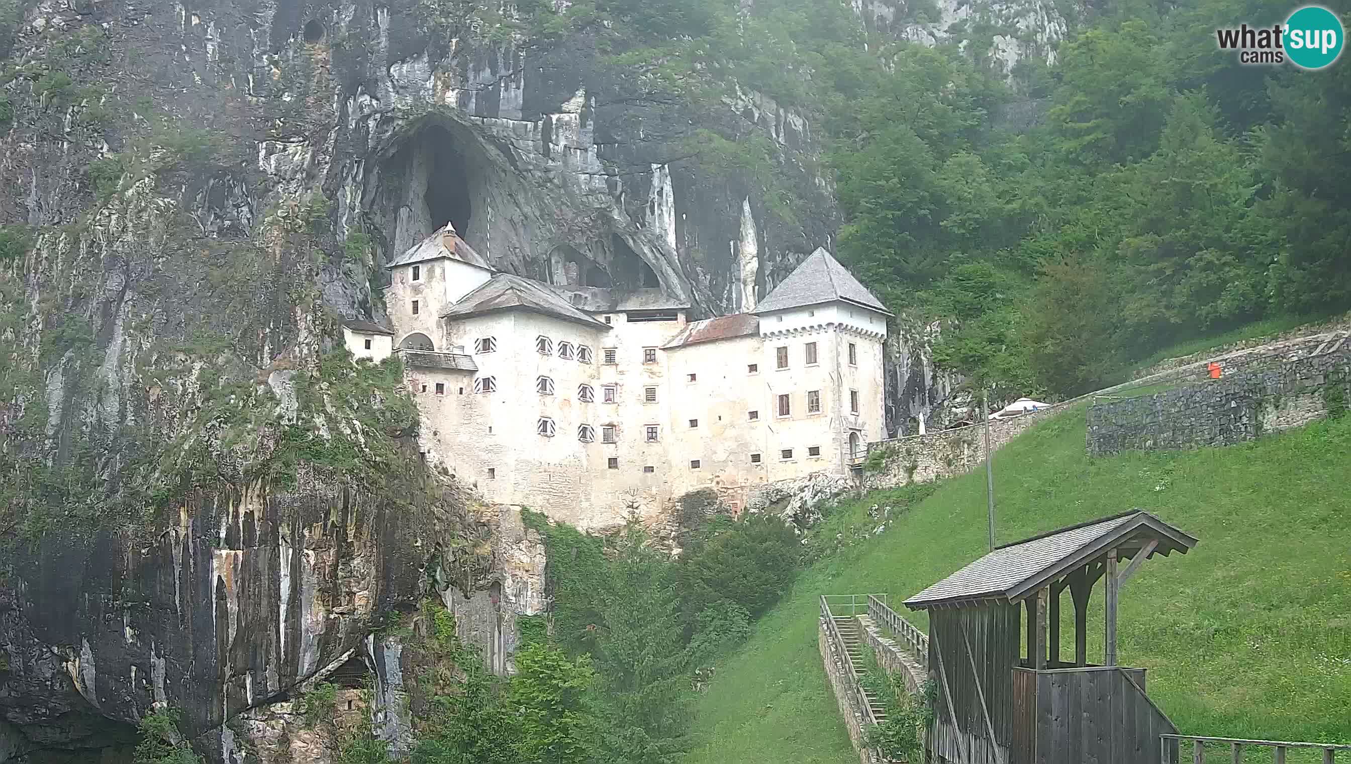 Camera en vivo Castillo de Predjama – Postojna – Eslovenia