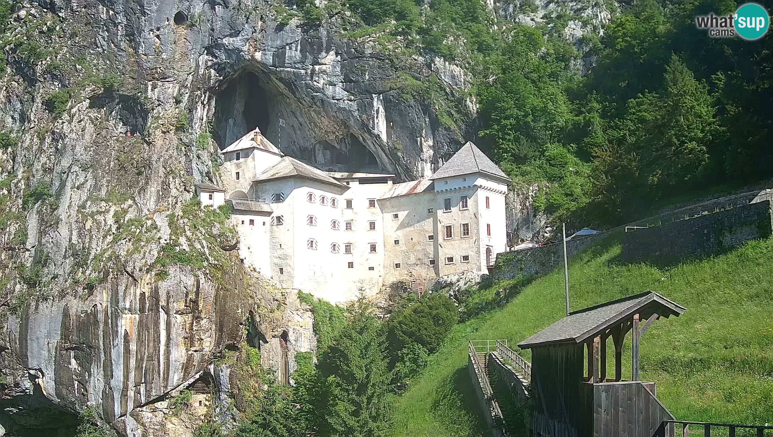 Camera en vivo Castillo de Predjama – Postojna – Eslovenia