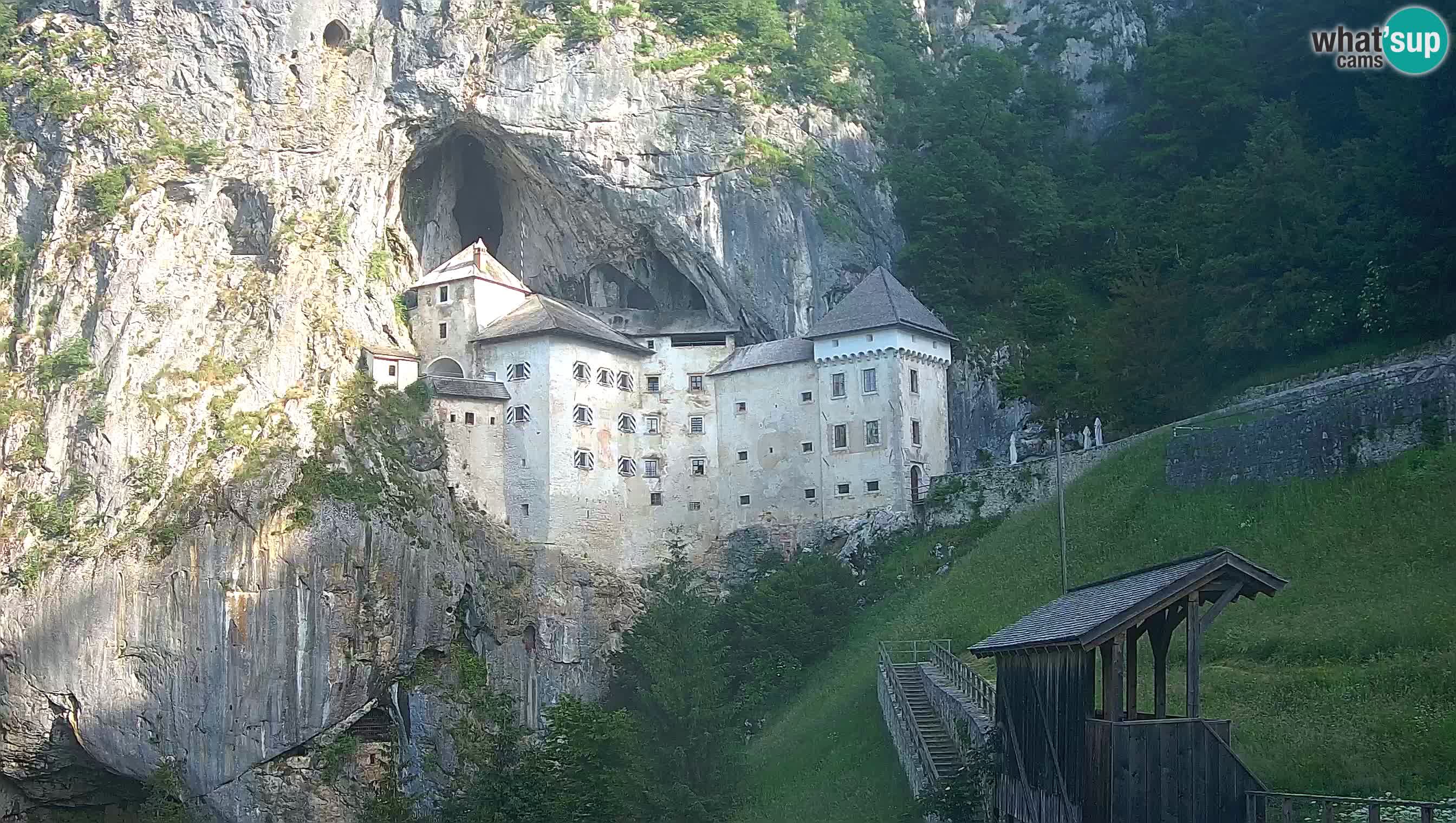 Camera en vivo Castillo de Predjama – Postojna – Eslovenia