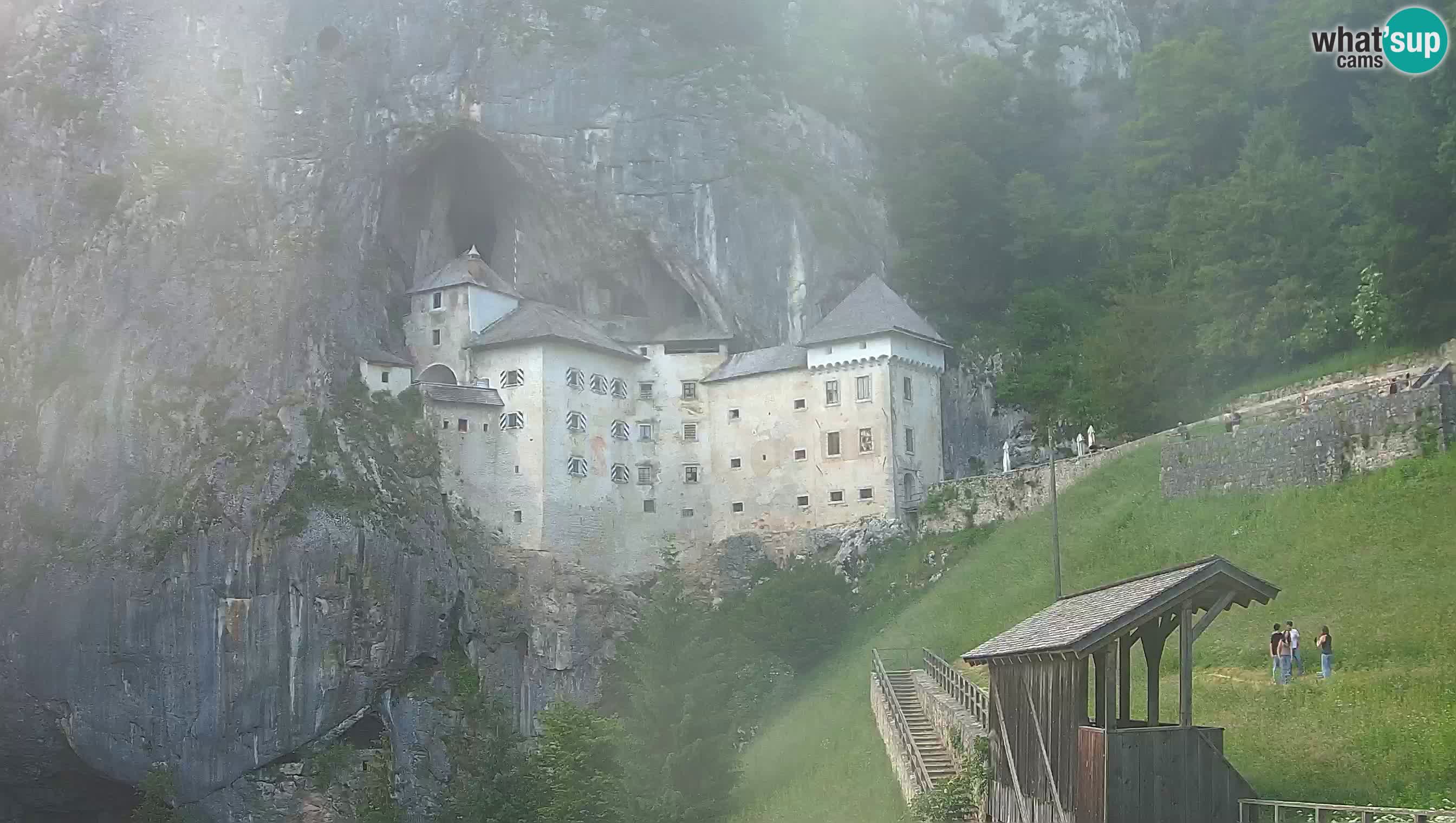 Live Webcam Castello di Predjama – Postumia – Slovenia