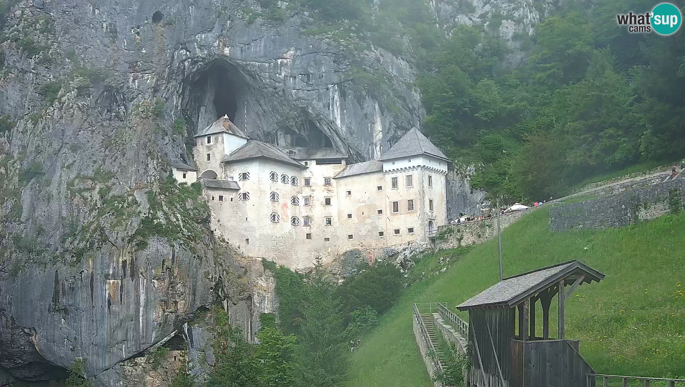 Live Webcam Predjamski grad – Predjama Castle – Postojna – Slovenia