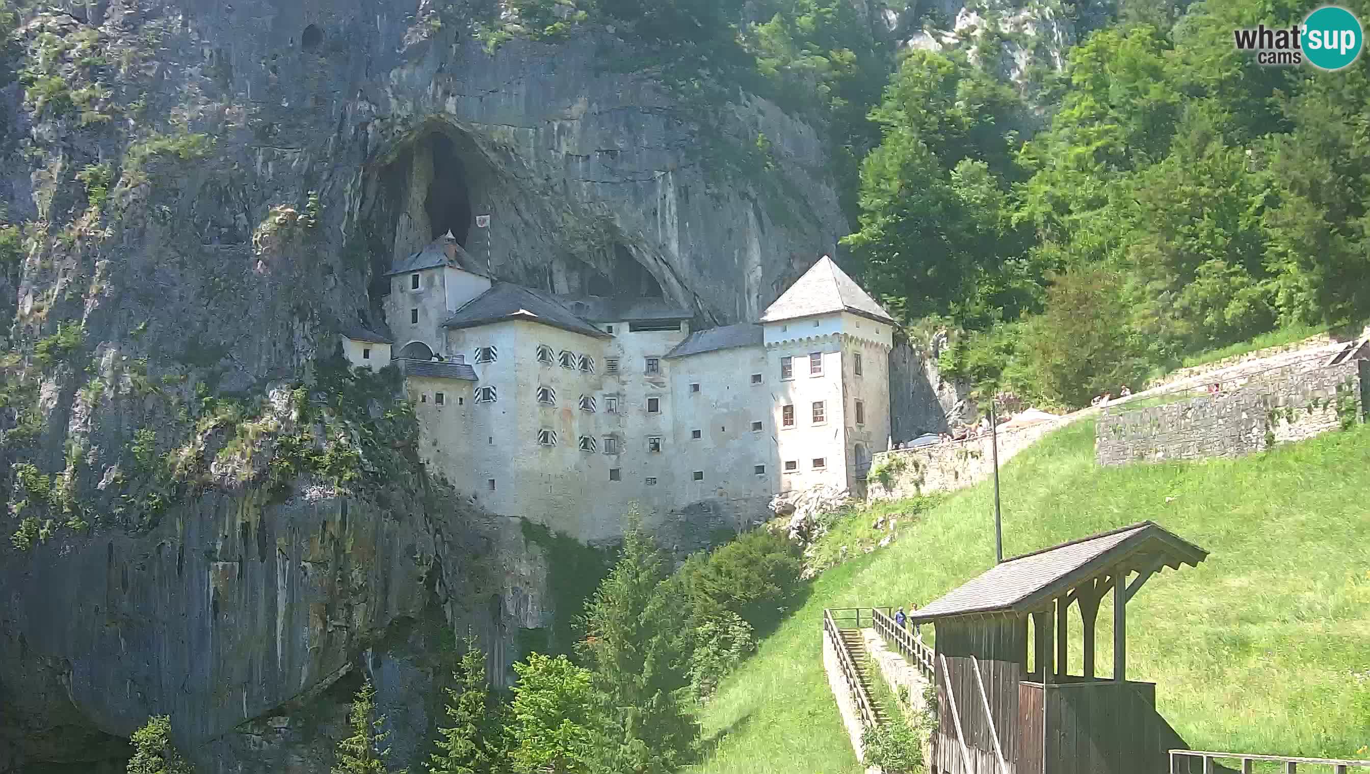 Camera en vivo Castillo de Predjama – Postojna – Eslovenia