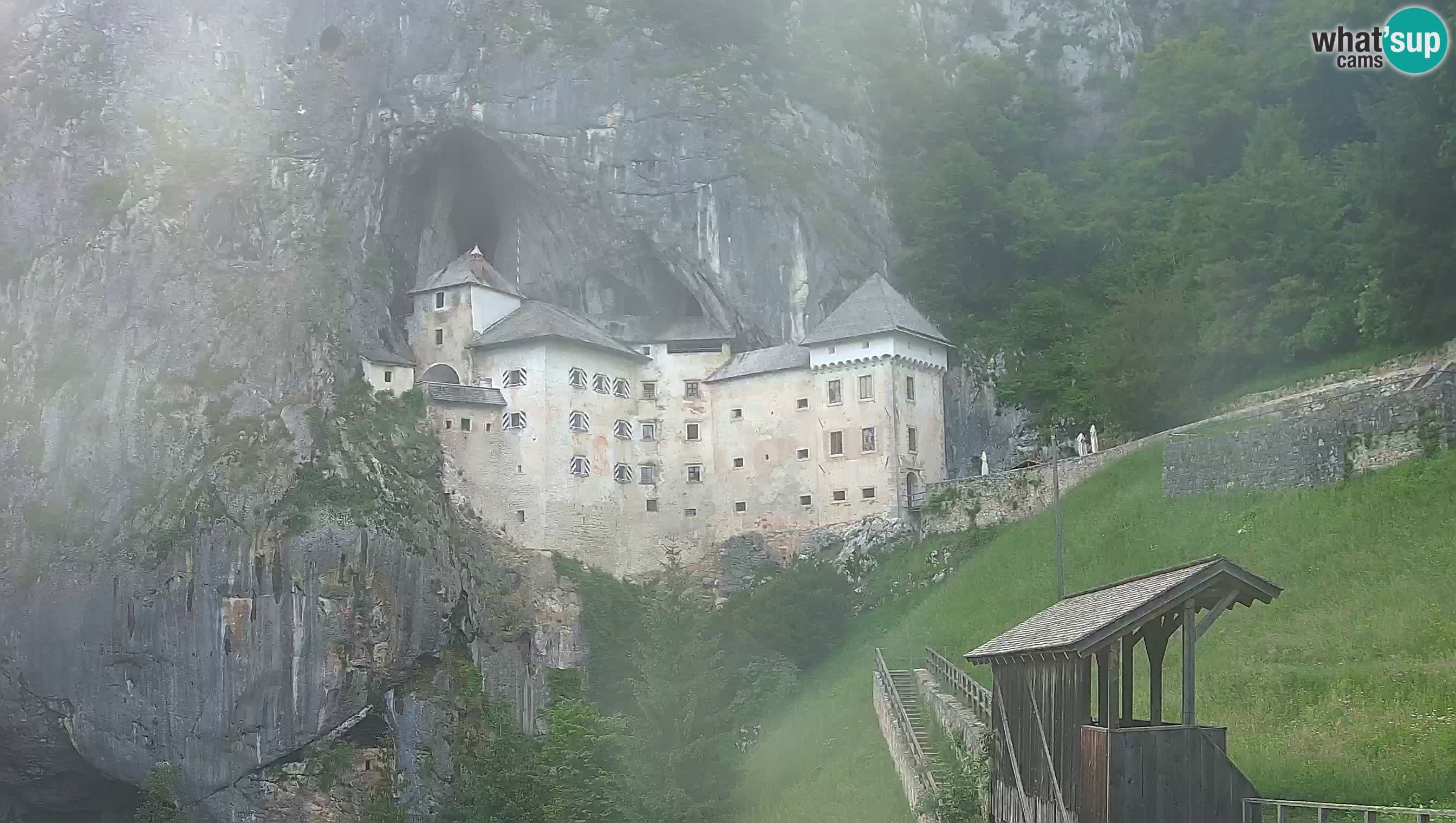 Live Webcam Castello di Predjama – Postumia – Slovenia
