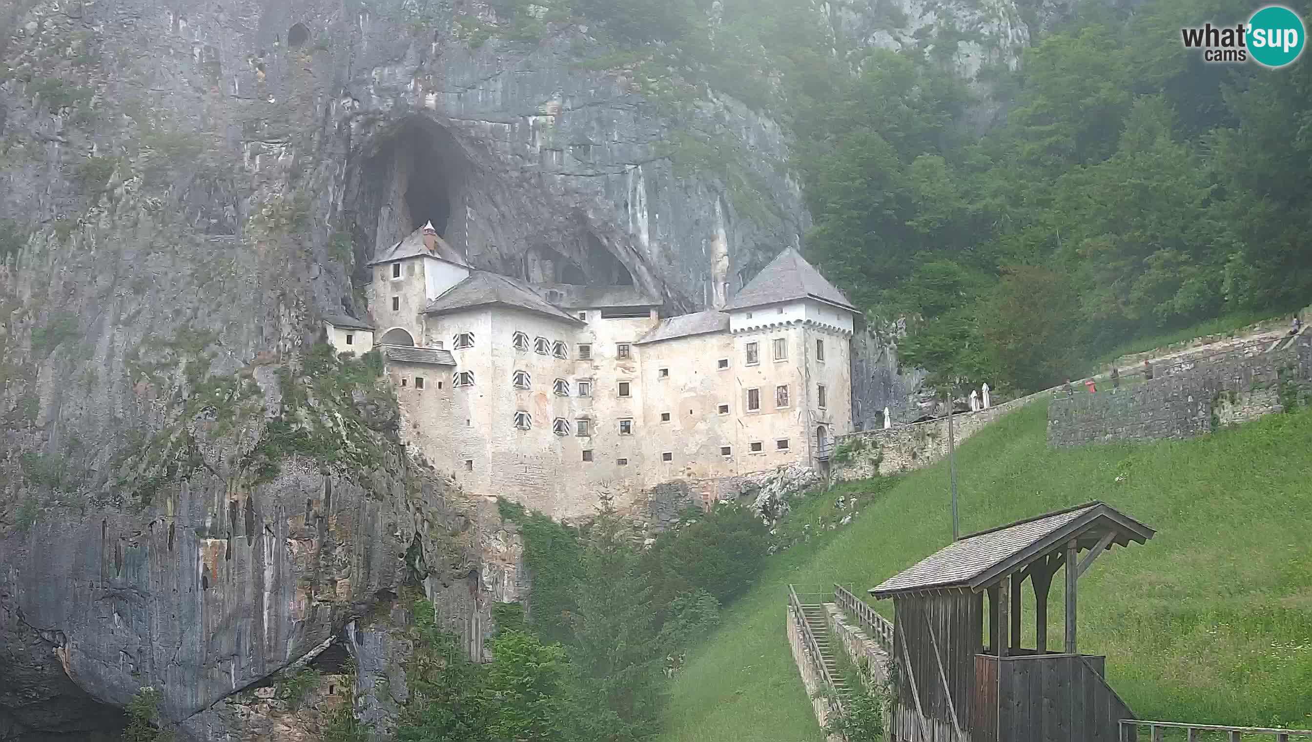 Camera en vivo Castillo de Predjama – Postojna – Eslovenia