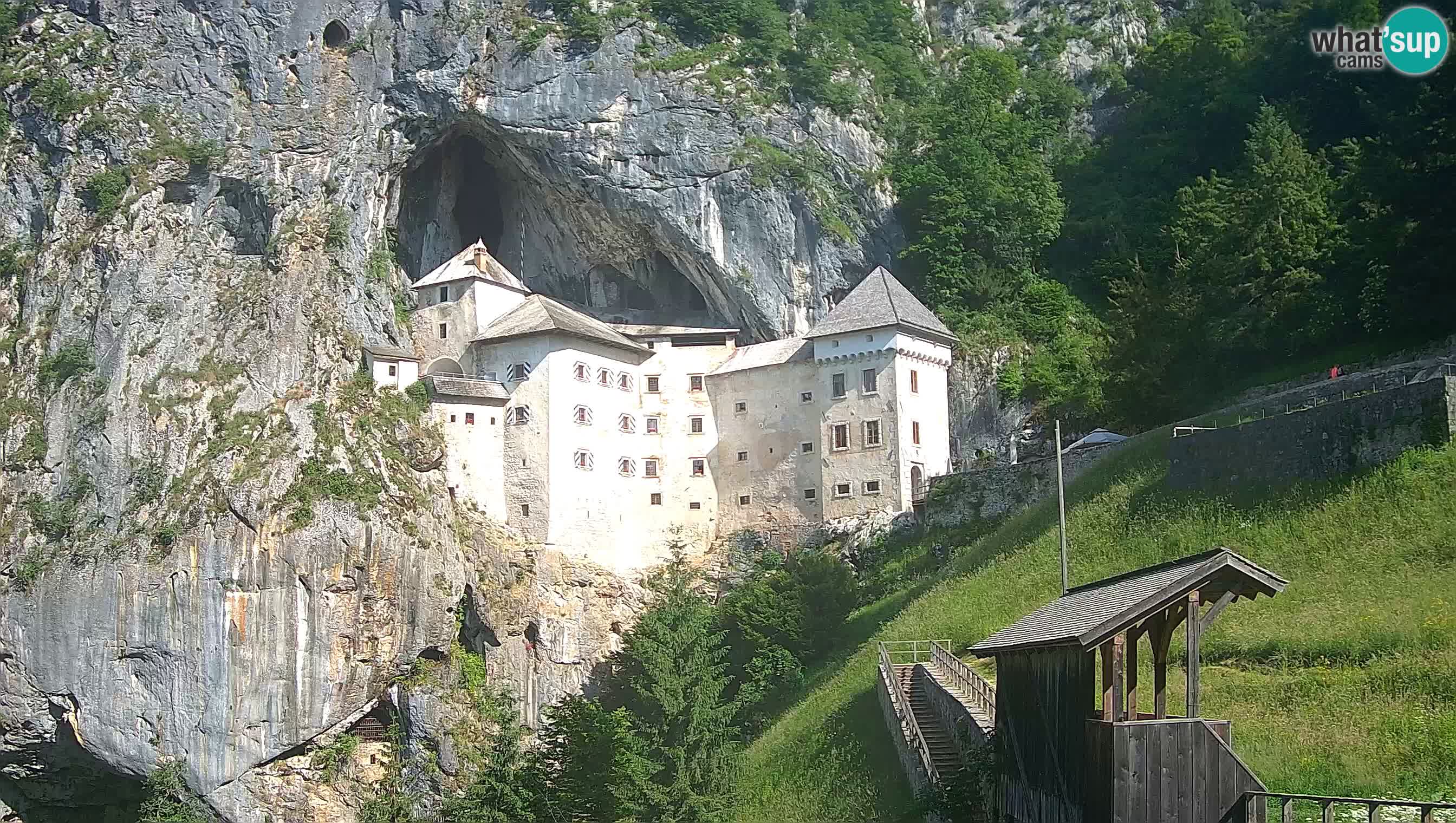 Live Webcam Castello di Predjama – Postumia – Slovenia
