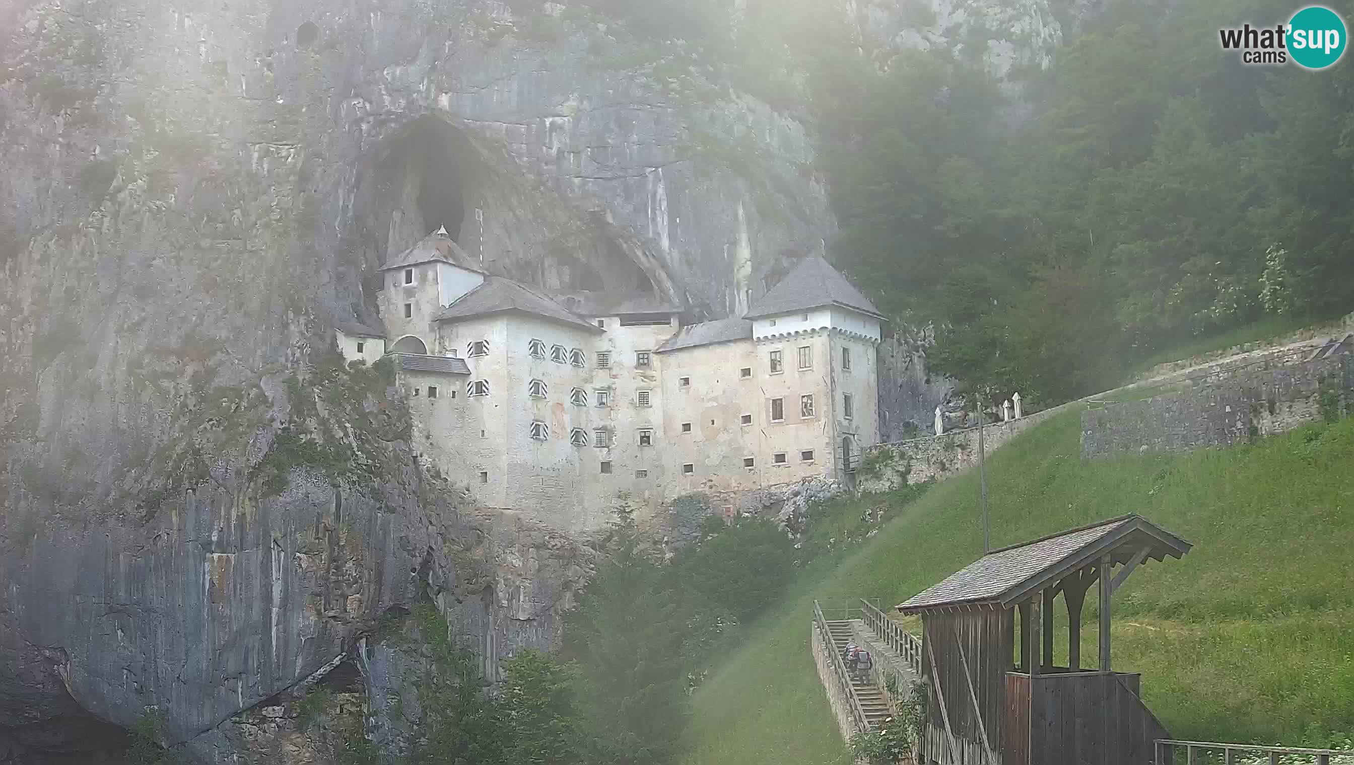 Live Webcam Castello di Predjama – Postumia – Slovenia