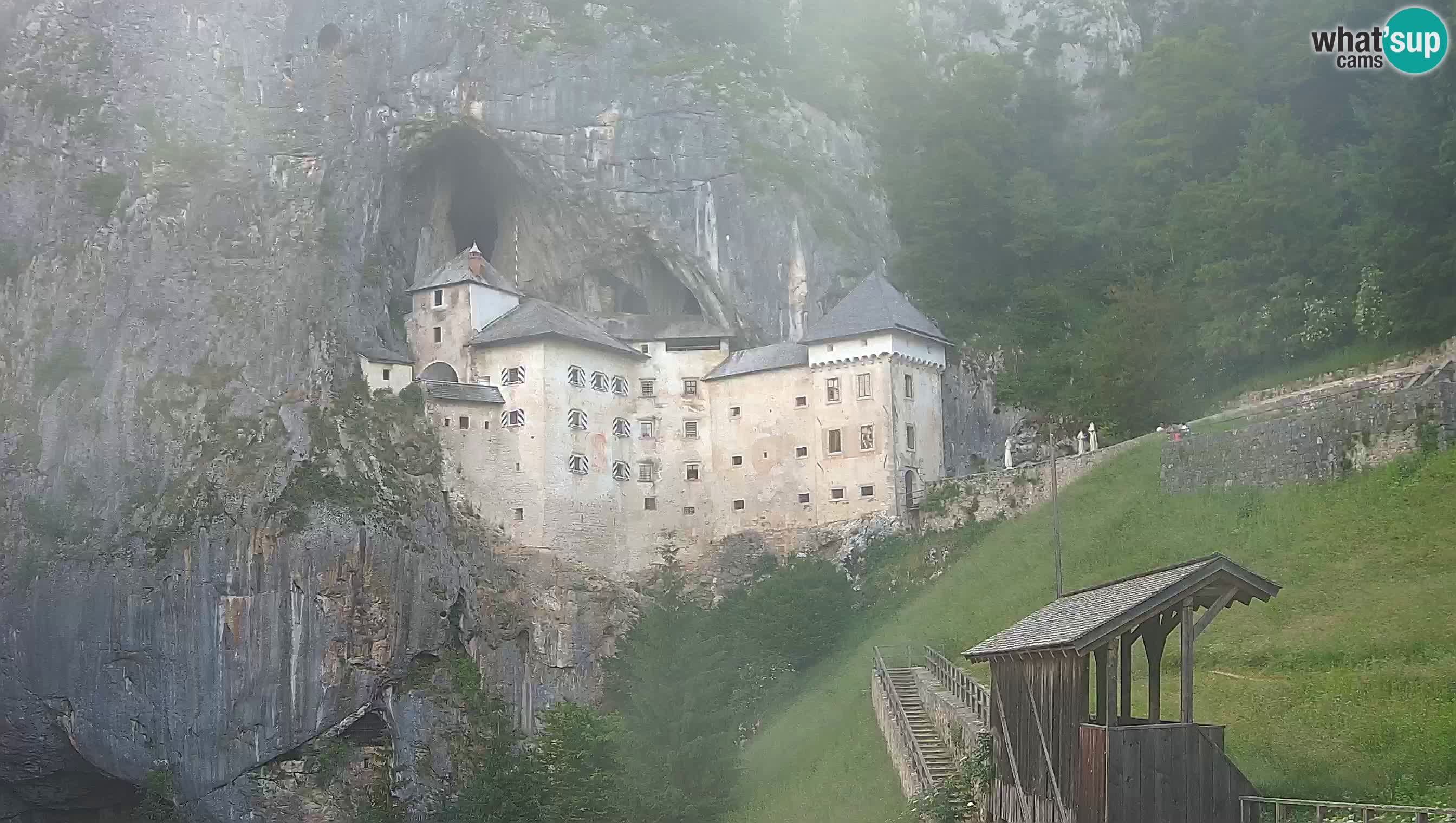 Live Webcam Predjamski grad – Predjama Castle – Postojna – Slovenia