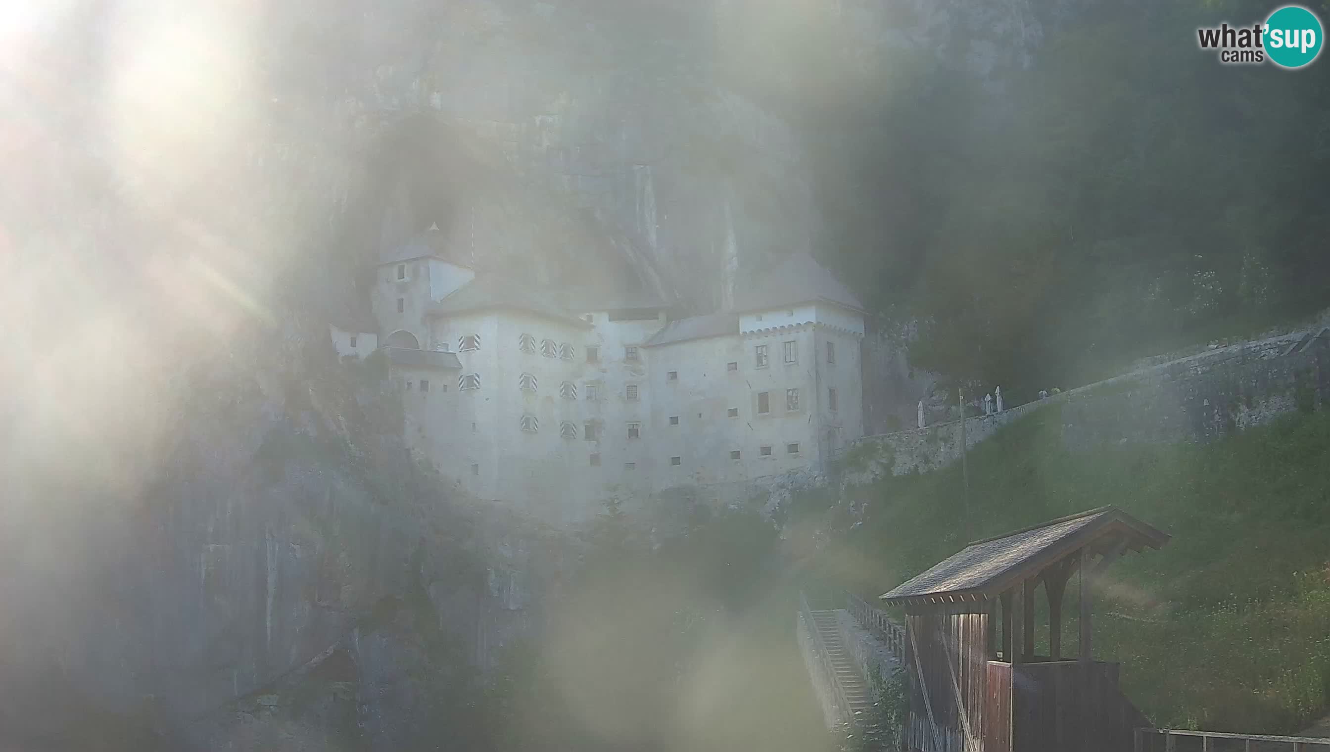 Live Webcam Predjamski grad – Predjama Castle – Postojna – Slovenia