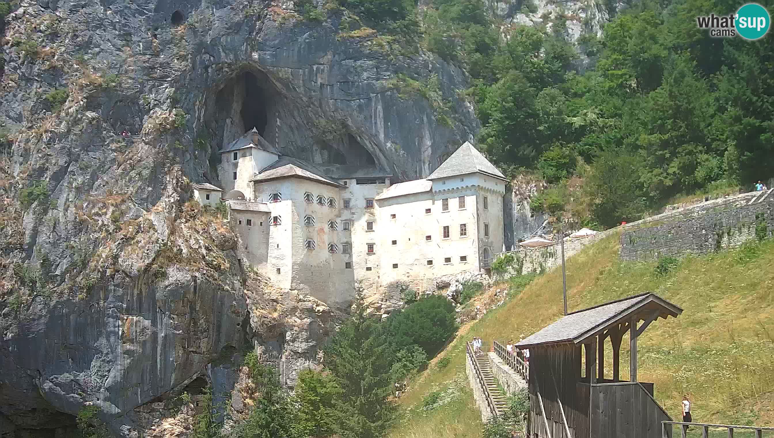 Web kamera Predjamski dvorac – Postojna – Slovenija