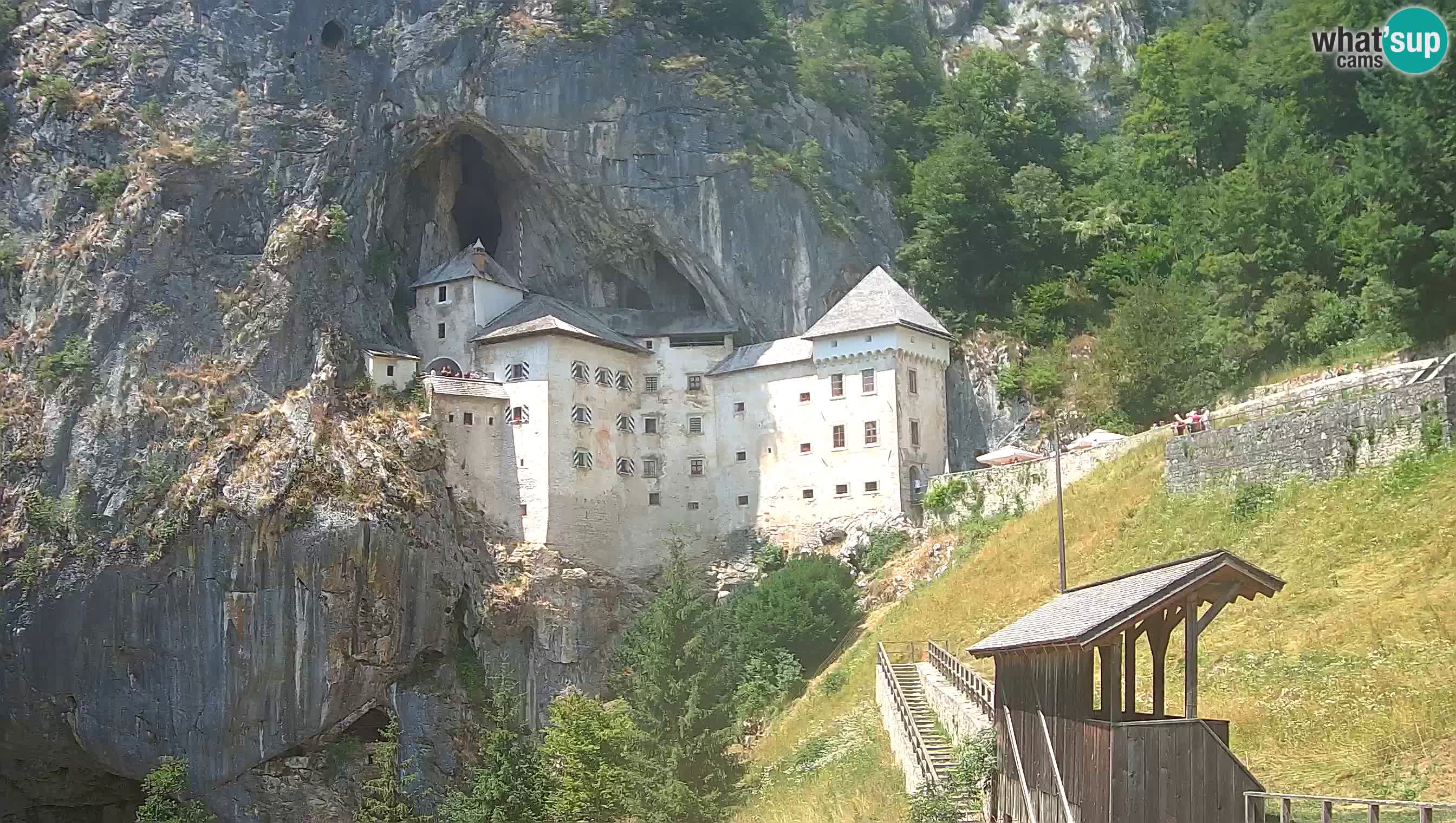 Live Webcam Castello di Predjama – Postumia – Slovenia