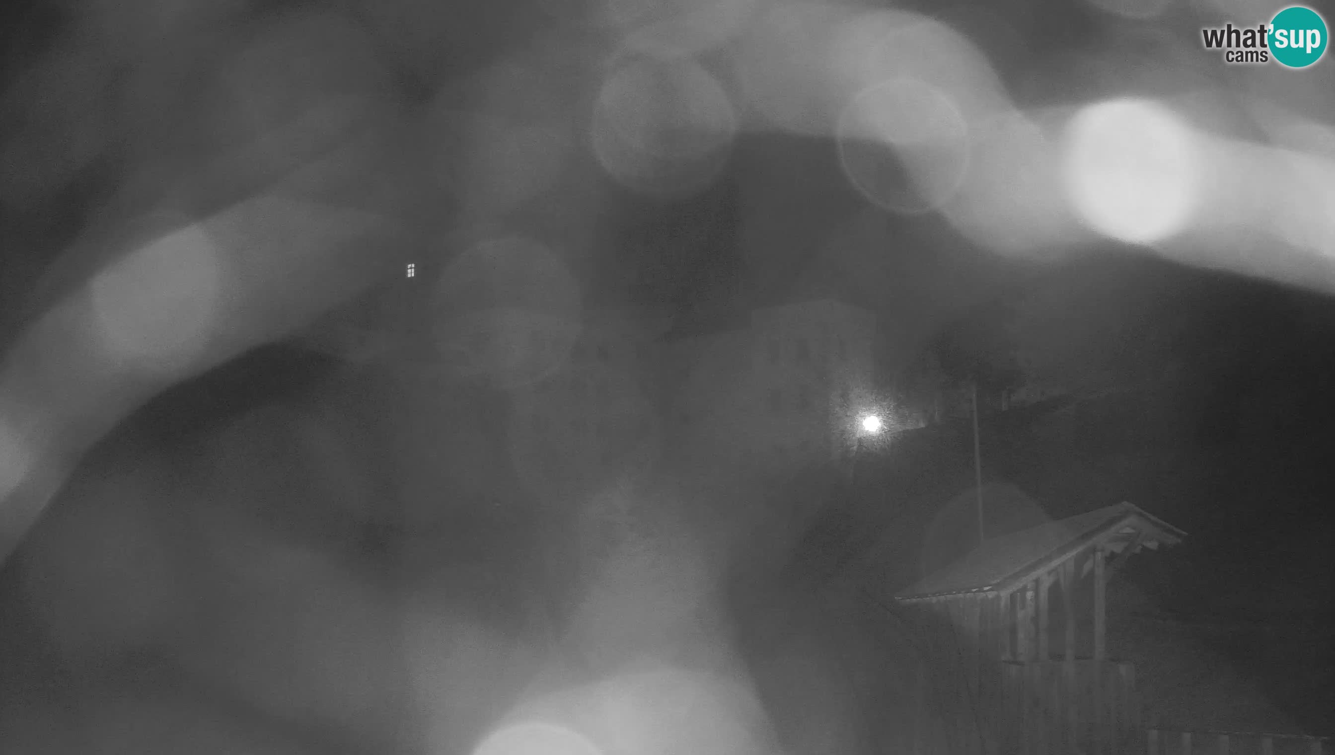 [ v ŽIVO ] Spletna kamera Velika Planina | Gradišče