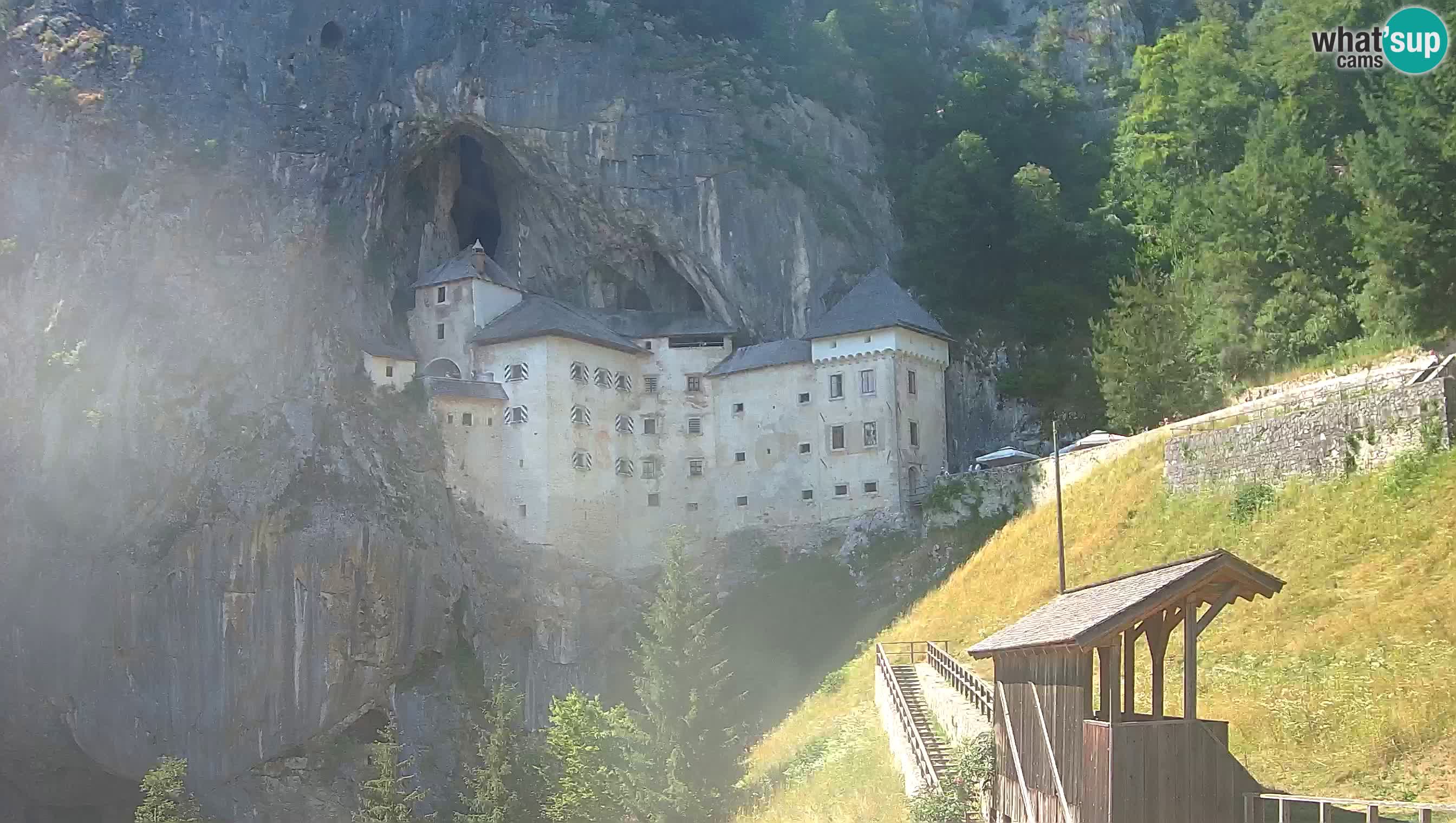 Camera en vivo Castillo de Predjama – Postojna – Eslovenia