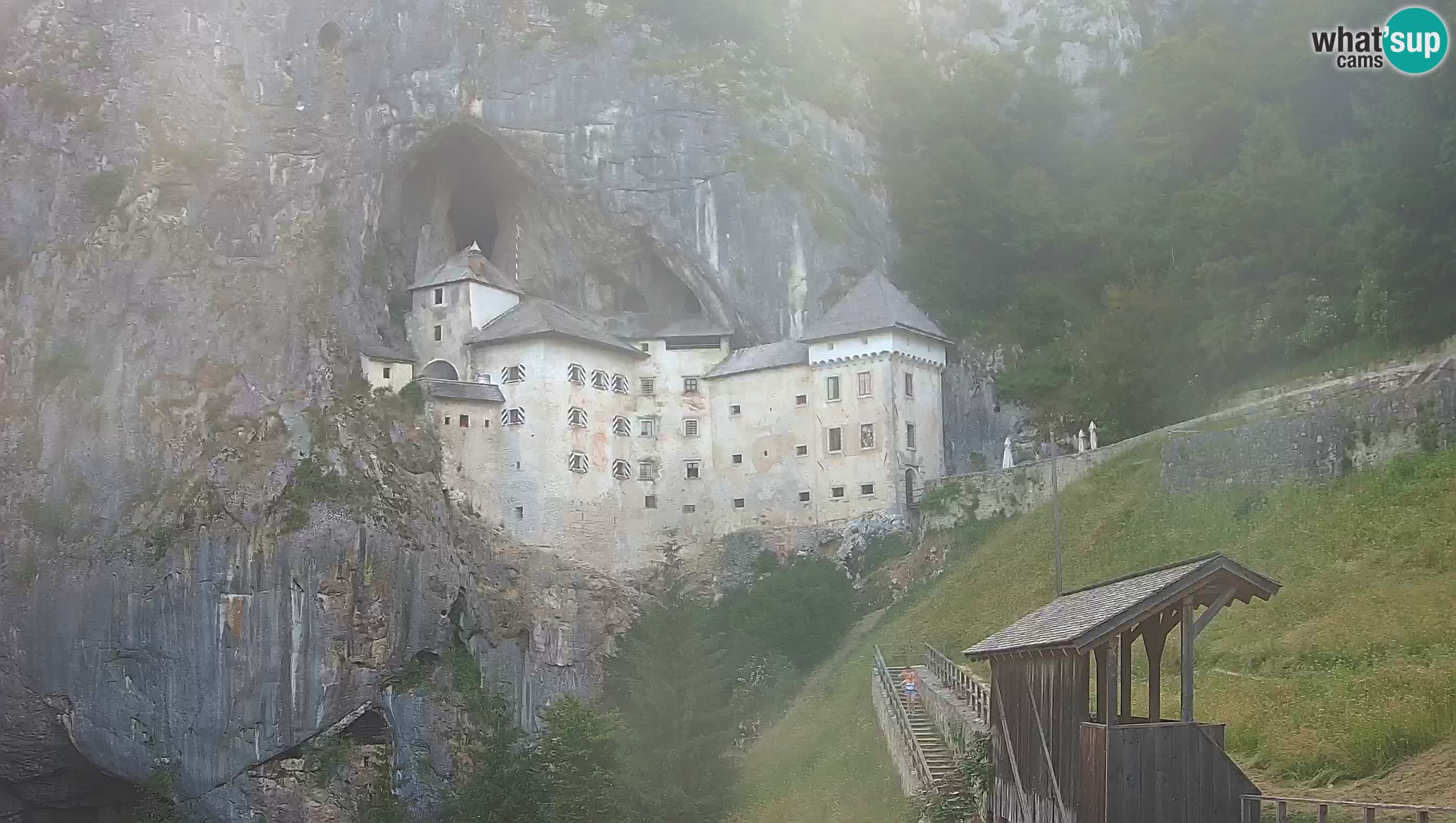 Live Webcam Predjamski grad – Predjama Castle – Postojna – Slovenia
